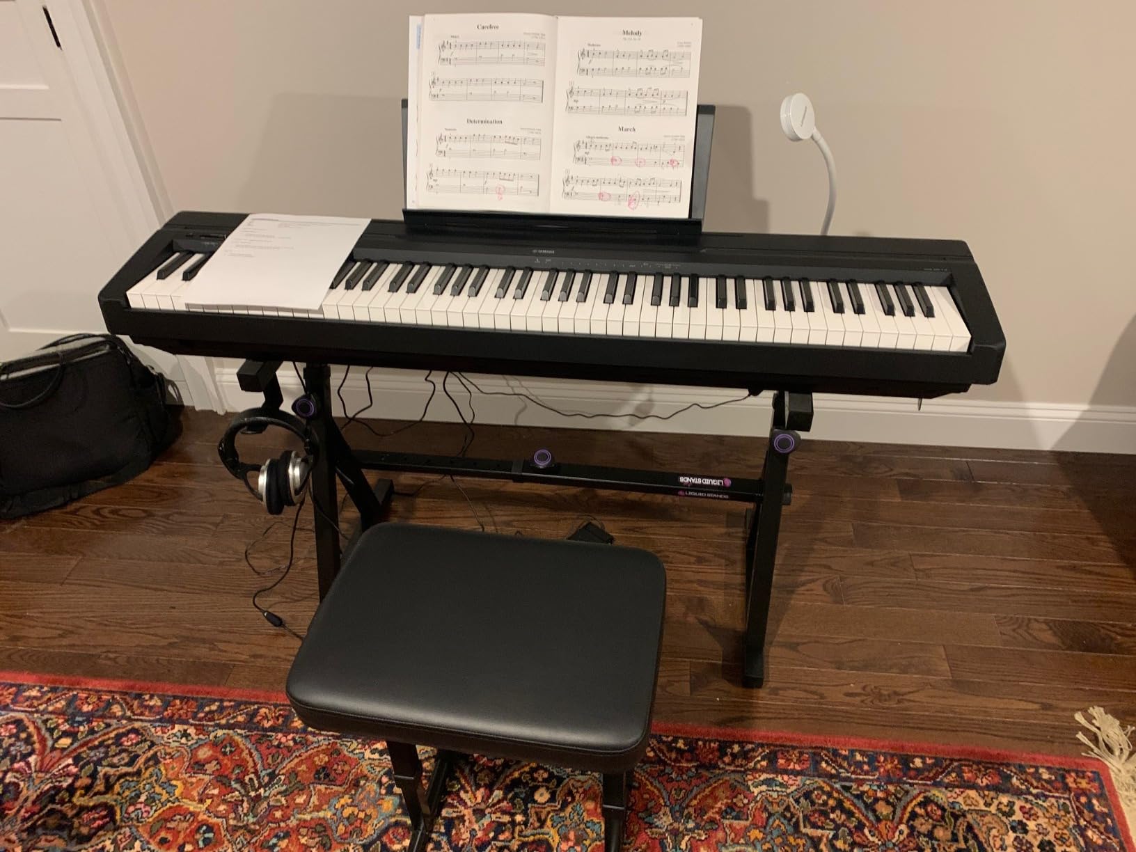 Yamaha 88-Key Weighted Portable Digital Piano Keyboard with Music Rest, Sustain Foot Switch, Built-in Speakers, USB Connectivity, Black (P45B) customer photo 2