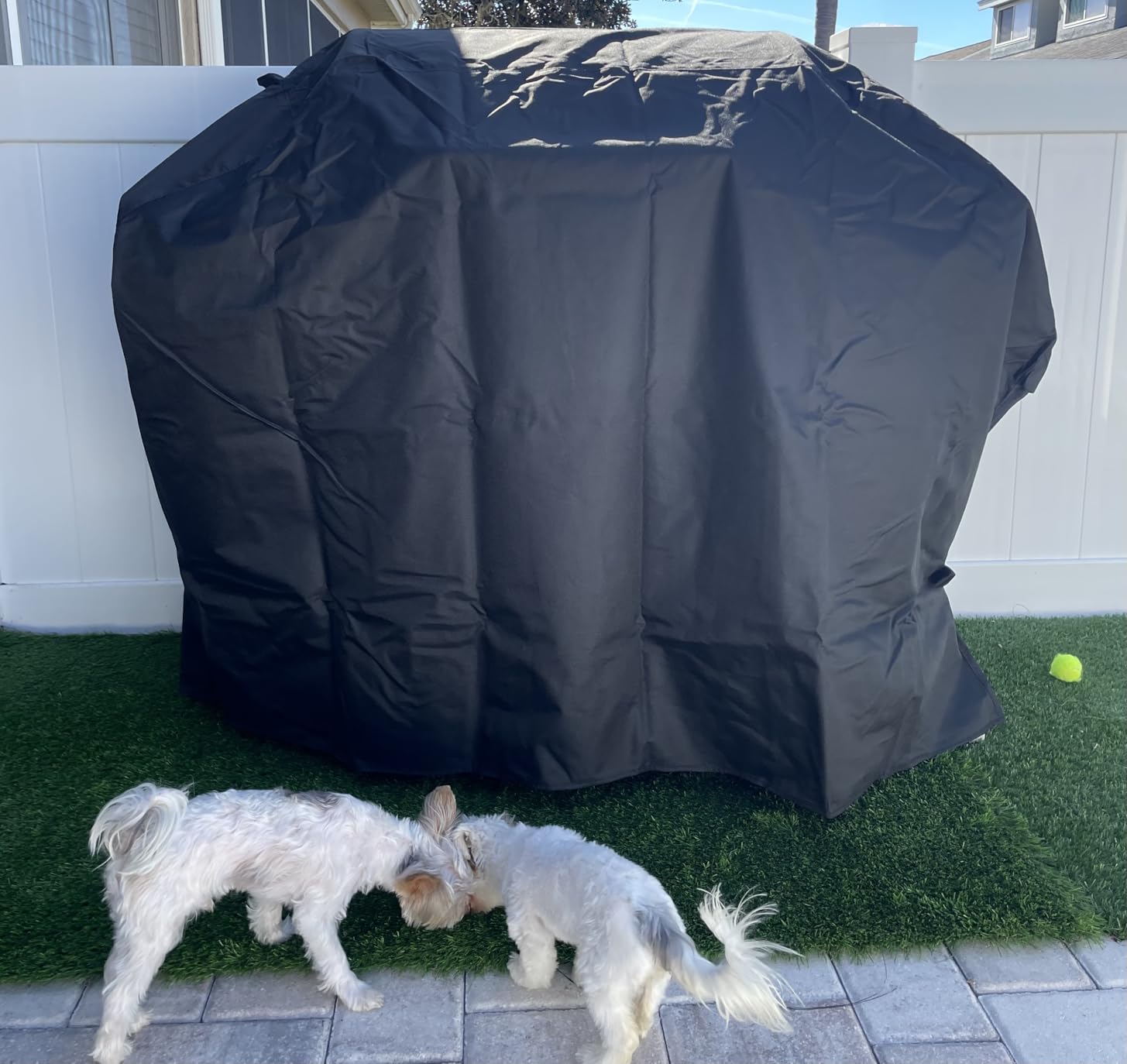 Unicook Heavy Duty Waterproof Barbecue Gas Grill Cover, 65-inch BBQ Cover, Special Fade and UV Resistant Material customer photo 1