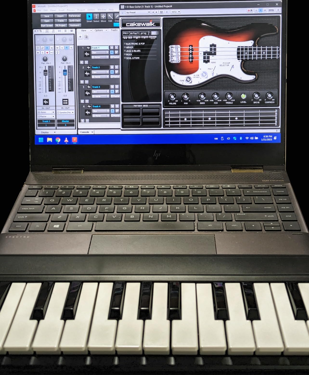 midiplus AKM320 Midi Keyboard Controller customer photo 1