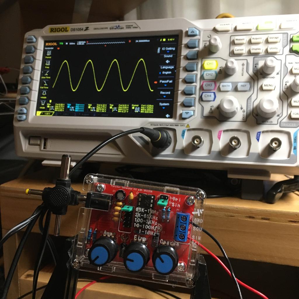 Rigol Digital Oscilloscope DS1054Z 50 MHz 4-Ch 1 GSa/s 24 Mpts UltraVision 7