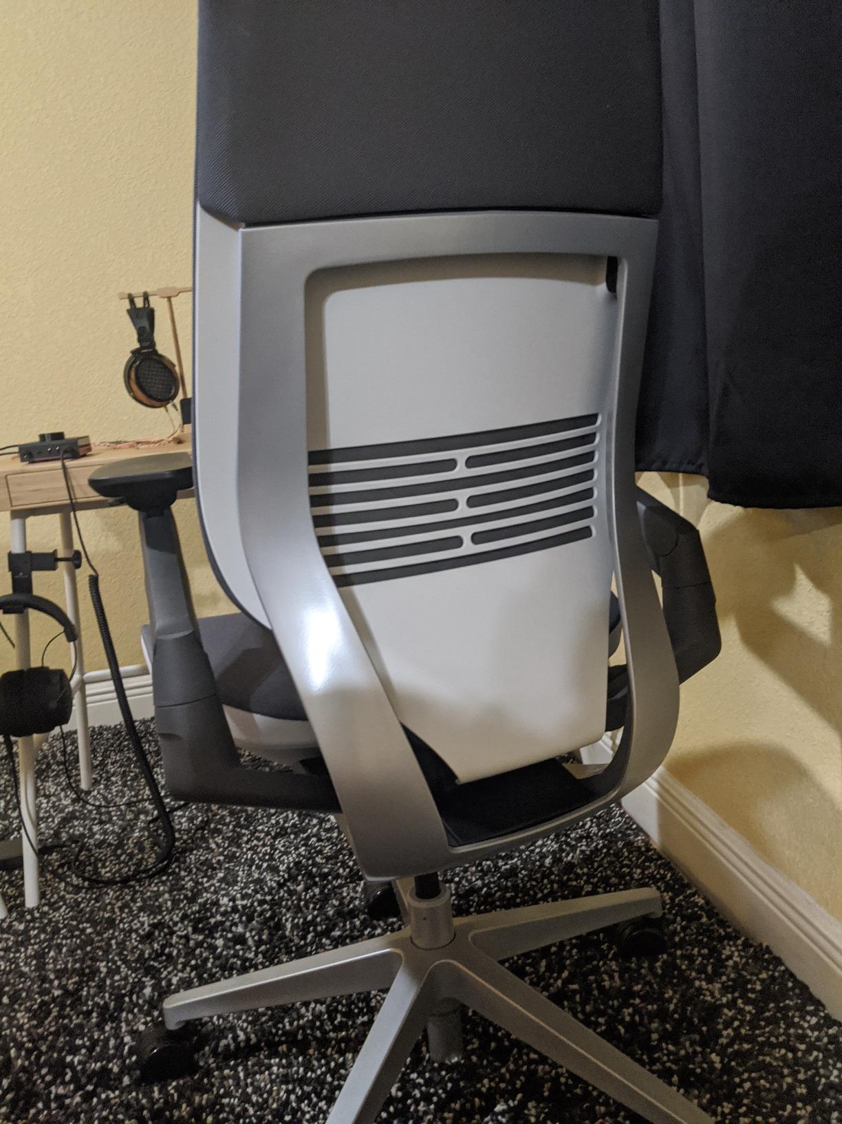 Steelcase Gesture Office Chair - Ergonomic Work Chair with Wheels for Carpet - Comfortable - Intuitive-to-Adjust for Desk - 360-Degree Arms customer photo 2