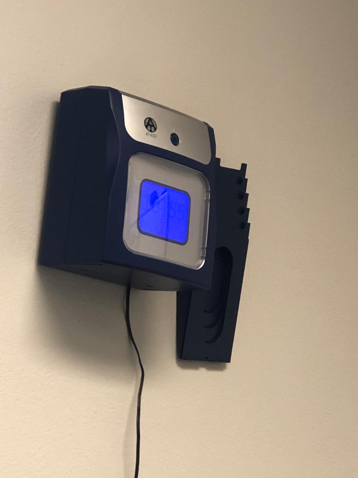 Allied Time USA Calculating AT-4500 Sets up in Minutes - totals Regular and Overtime Hours Worked customer photo 1