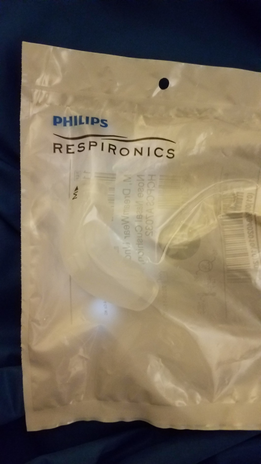 Philips Respironics DreamWear Nasal Cushion (Medium) customer photo 1