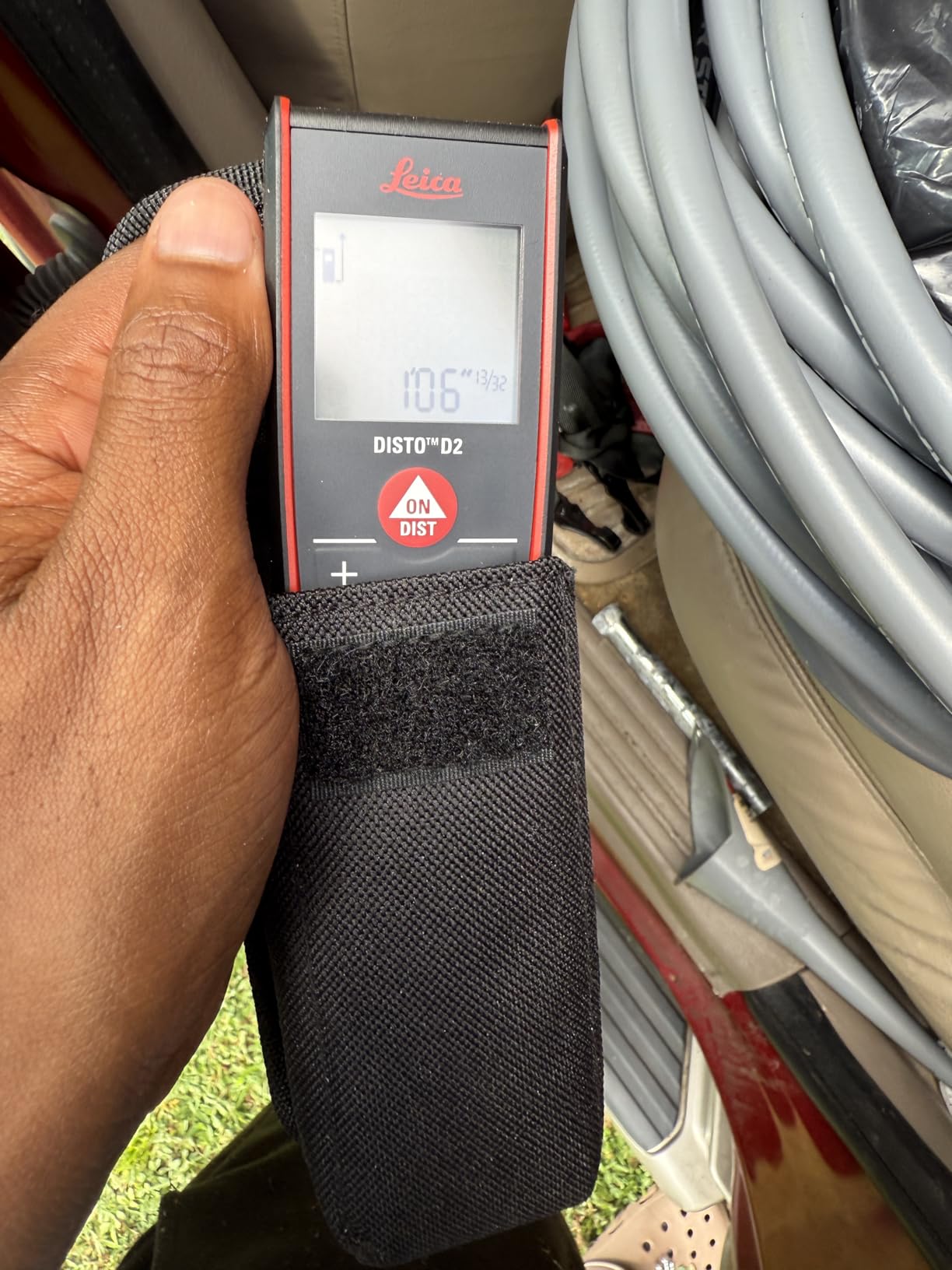 Geosystems DISTO D2 New 330ft Laser Distance Measure with Bluetooth 4.0, Black/Red customer photo 1