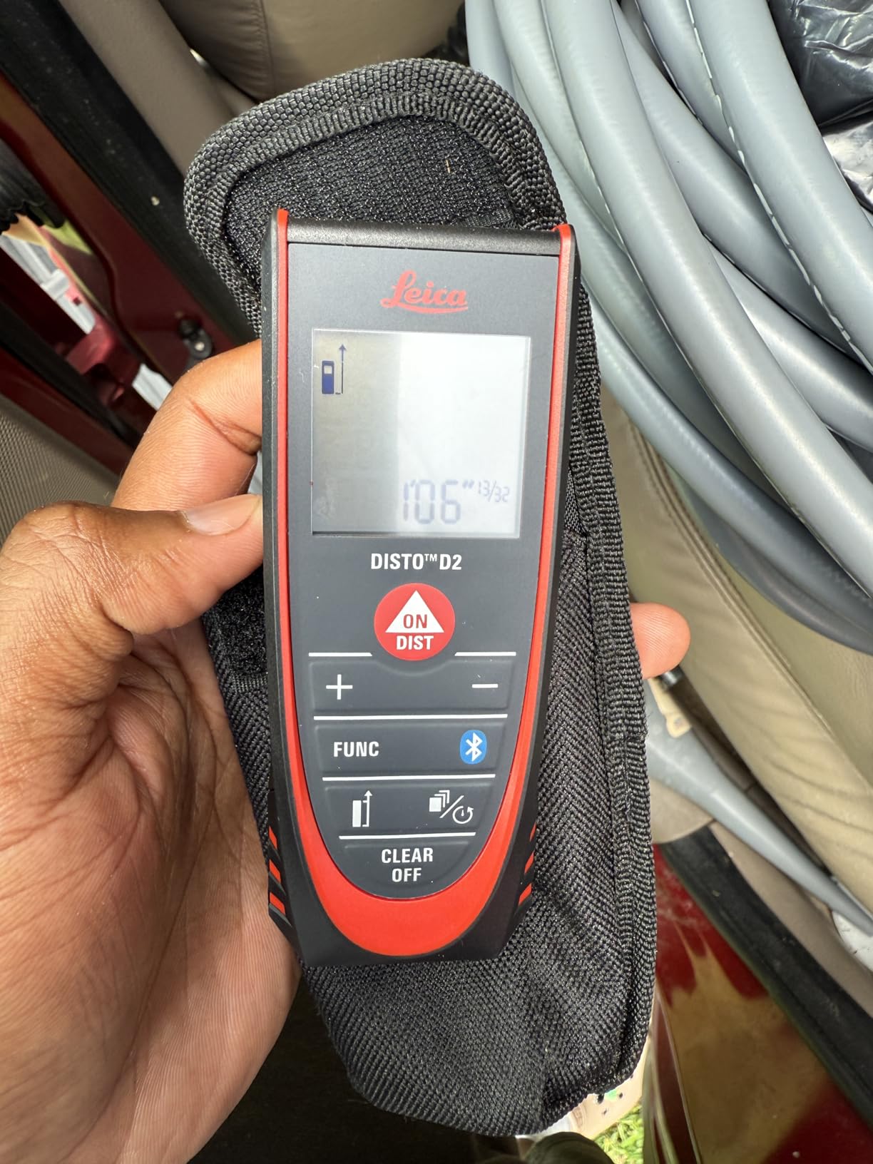 Geosystems DISTO D2 New 330ft Laser Distance Measure with Bluetooth 4.0, Black/Red customer photo 2