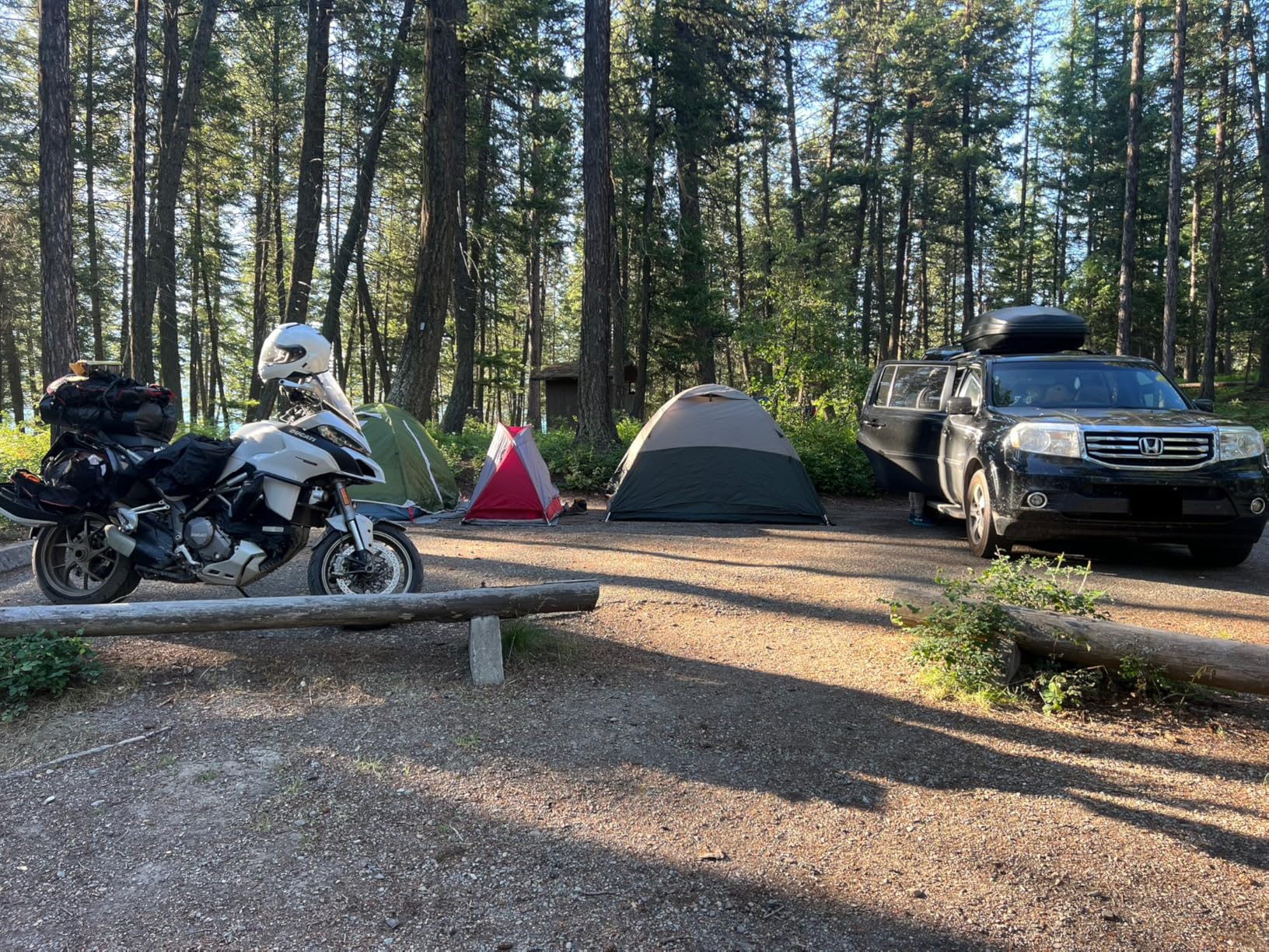 ALPS Mountaineering Explorer 4-Person Tent by Sherper's customer photo 1