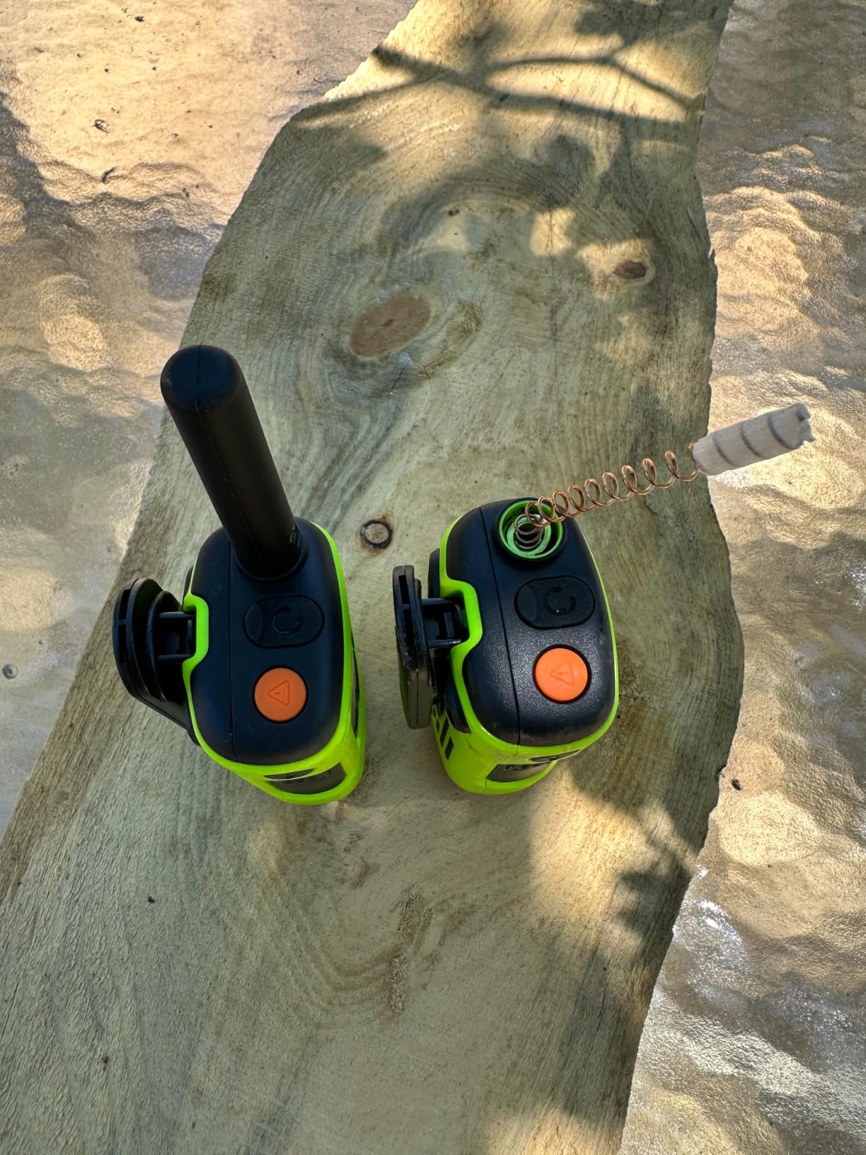 Motorola T600 Talkabout Radio, 2 Pack customer photo 2