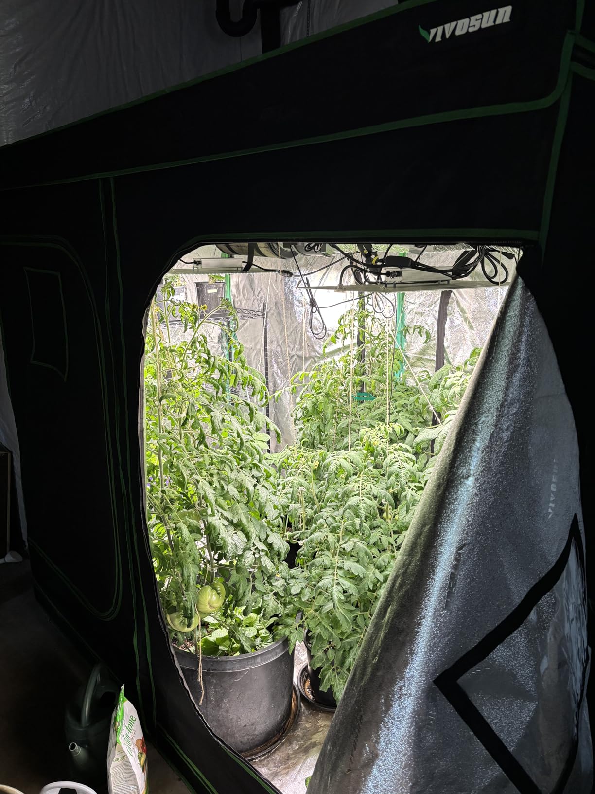 VIVOSUN S848 4x8 Grow Tent - 96