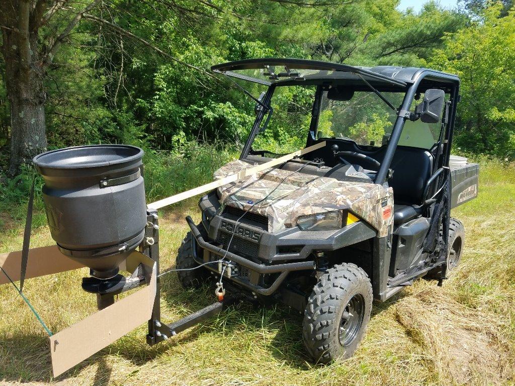 Buyers Products UTVS16 UTV Broadcast Spreader with Lid, 150 lb Capacity, Receiver Hitch Mount, for Salt, Grass Seed, Fertilizer & Feed customer photo 1