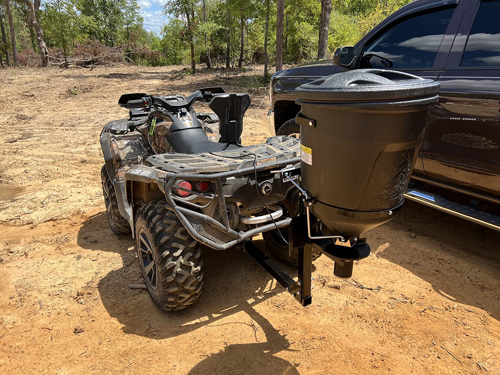 Buyers Products UTVS16 UTV Broadcast Spreader with Lid, 150 lb Capacity, Receiver Hitch Mount, for Salt, Grass Seed, Fertilizer & Feed customer photo 2