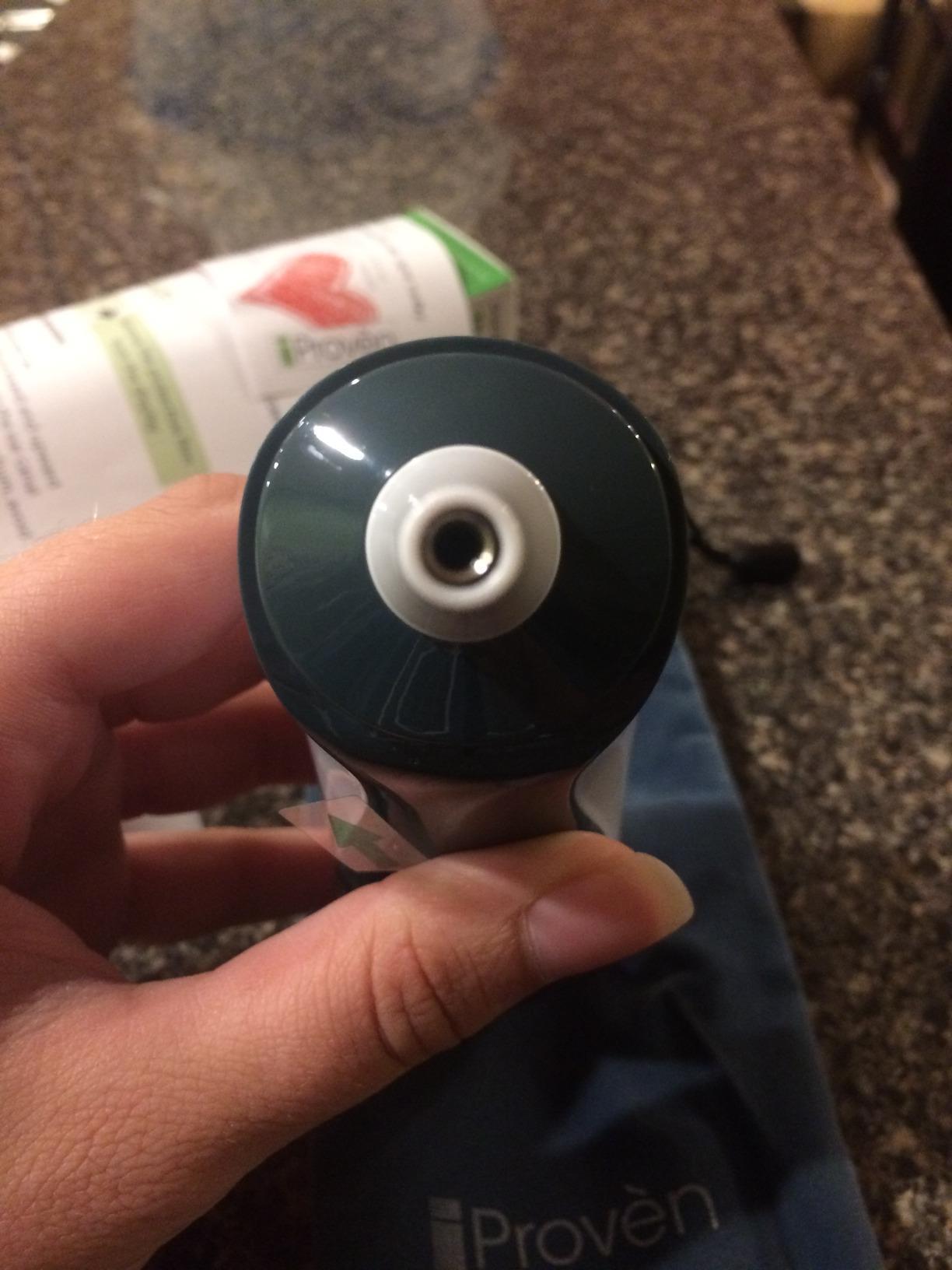 iProven Digital Thermometer for Adults Kids and Baby - Ear and Forehead 2-in-1, 1 Second Reading, Fever Alarm with Color Indicator, 20 Memory Recall - Medical Infrared Thermometer For The Whole Family customer photo 1