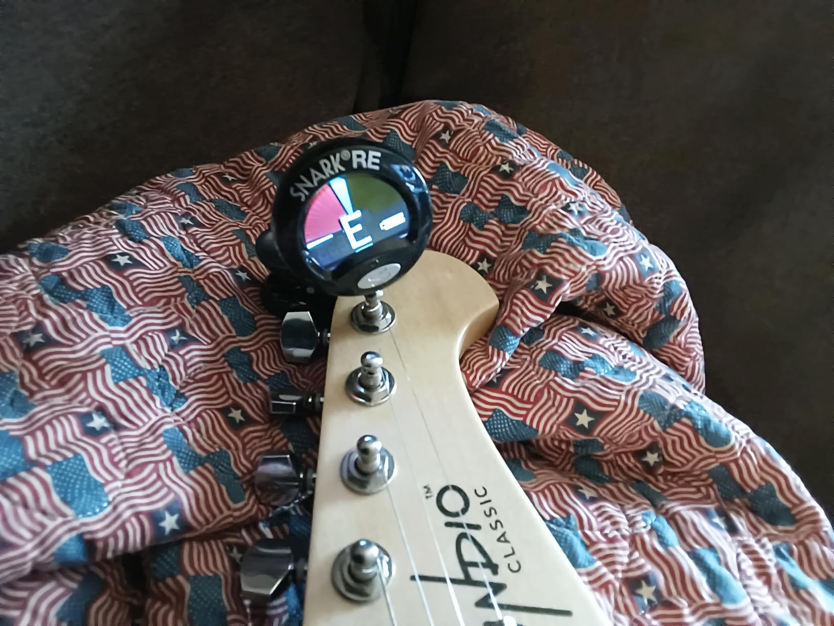 Snark SN5X Clip-On Tuner for Guitar, Bass & Violin (Current Model) customer photo 1