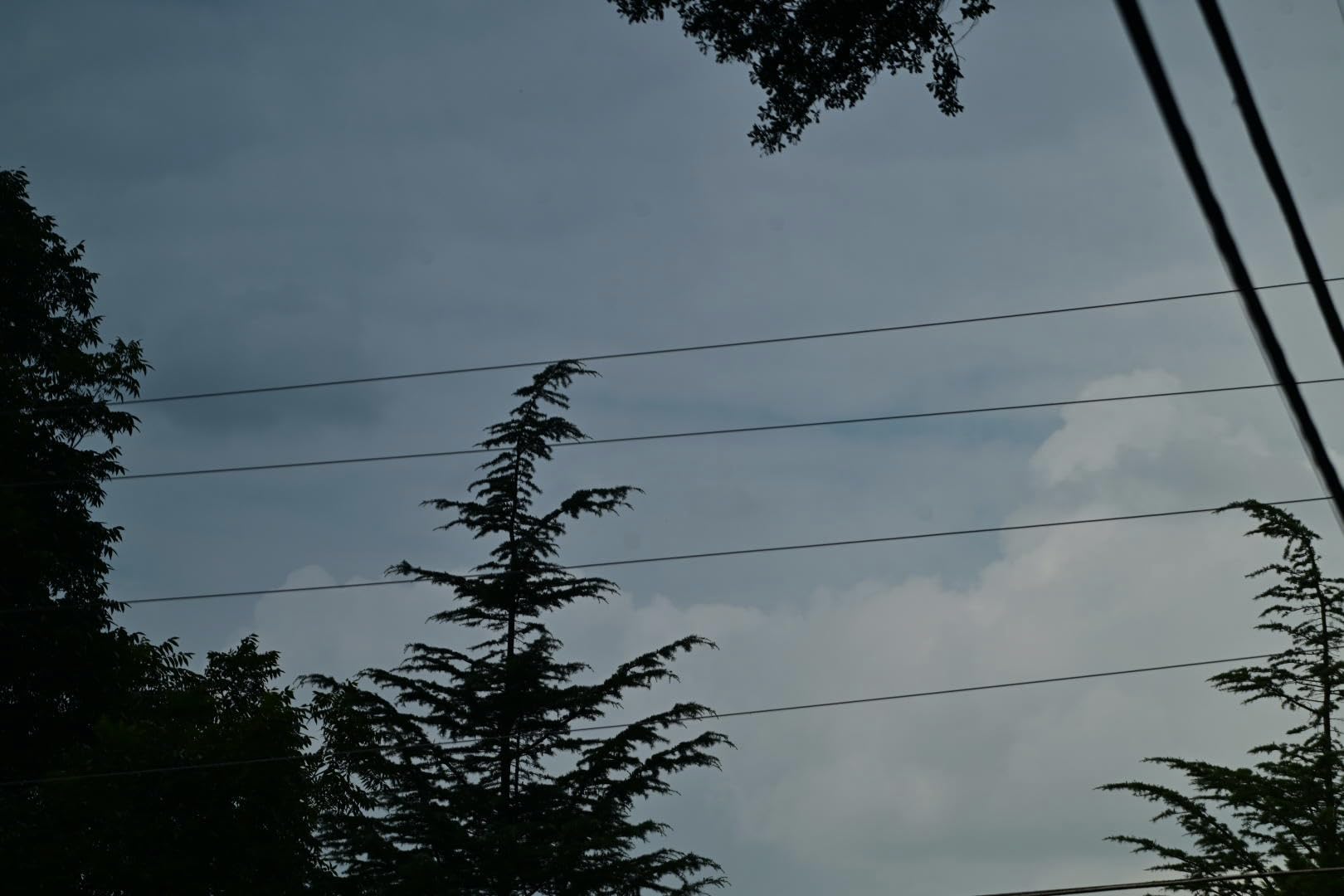 Cokin P Series H300-06 Soft-Edge Landscape Graduated Neutral Density Kit, Includes GND8 0.9 Soft Filter, Gradual Blue 0.5 Soft Filter, Gradual Tobacco 0.9 Soft Filter customer photo 1