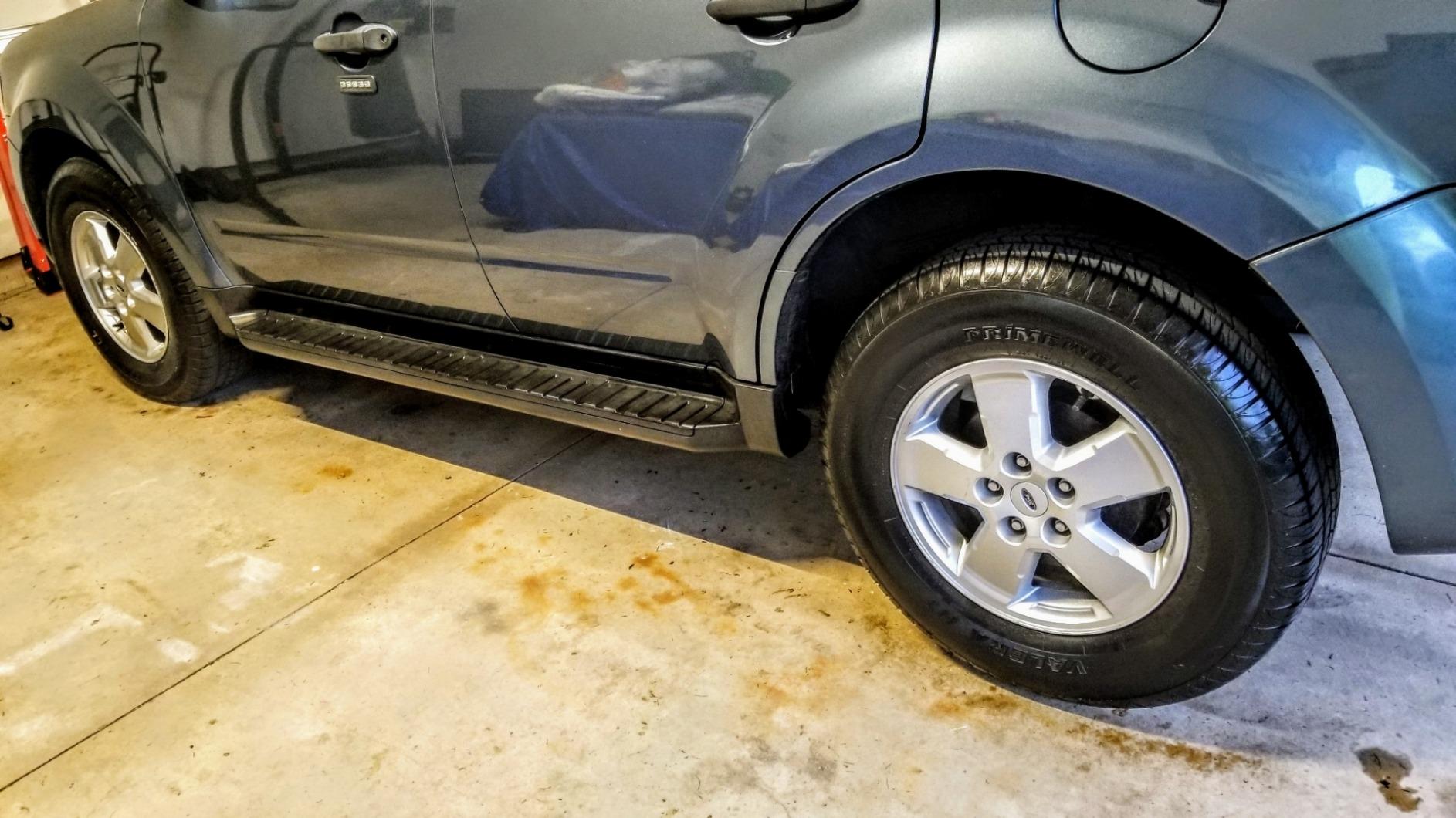 Chemical Guys Starter Car Care & Cleaning Kit, 7-Piece Detailing Car Wash Kit with 6 Premium 16 oz Care Chemicals and Accessories for Washing, Waxing, and Interior Cleaning customer photo 2