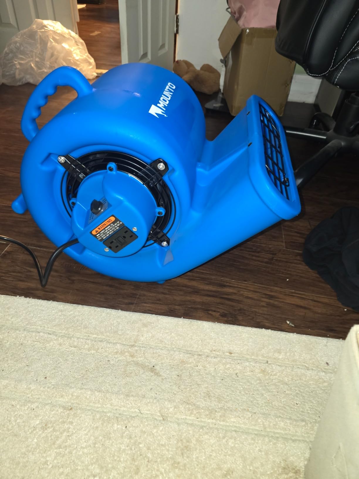 MOUNTO 1/3 HP 2000 CFM Air Mover for Water Damage Restoration - Heavy-Duty Carpet Dryer & Floor Blower Fan with 3 Speeds, Dual GFCI Outlets & 25ft Power Cord customer photo 1