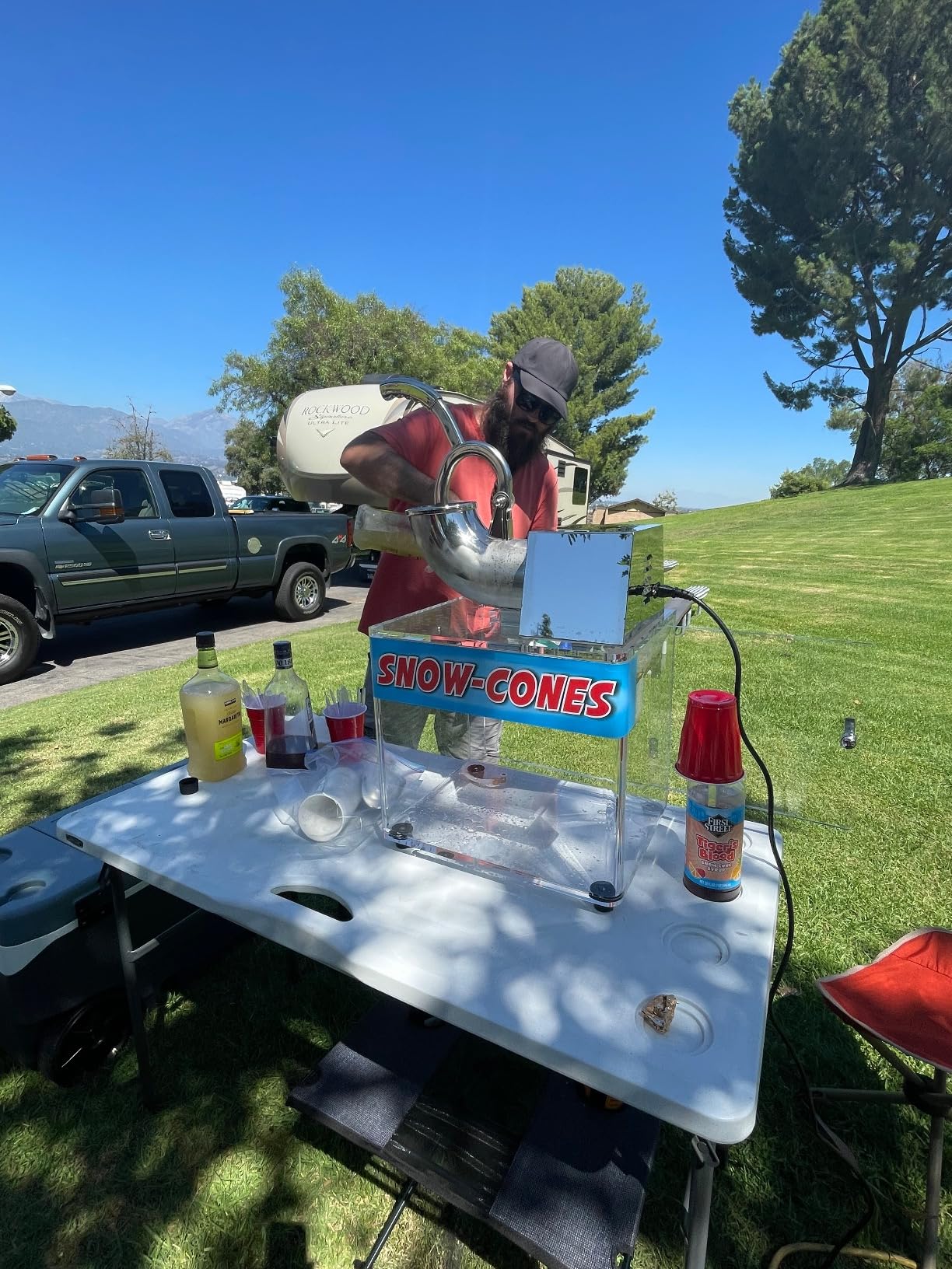 Costzon Commercial Snow Cone Machine, 440lbs/H Stainless Steel Ice Shaver with Dual Blades customer photo 2