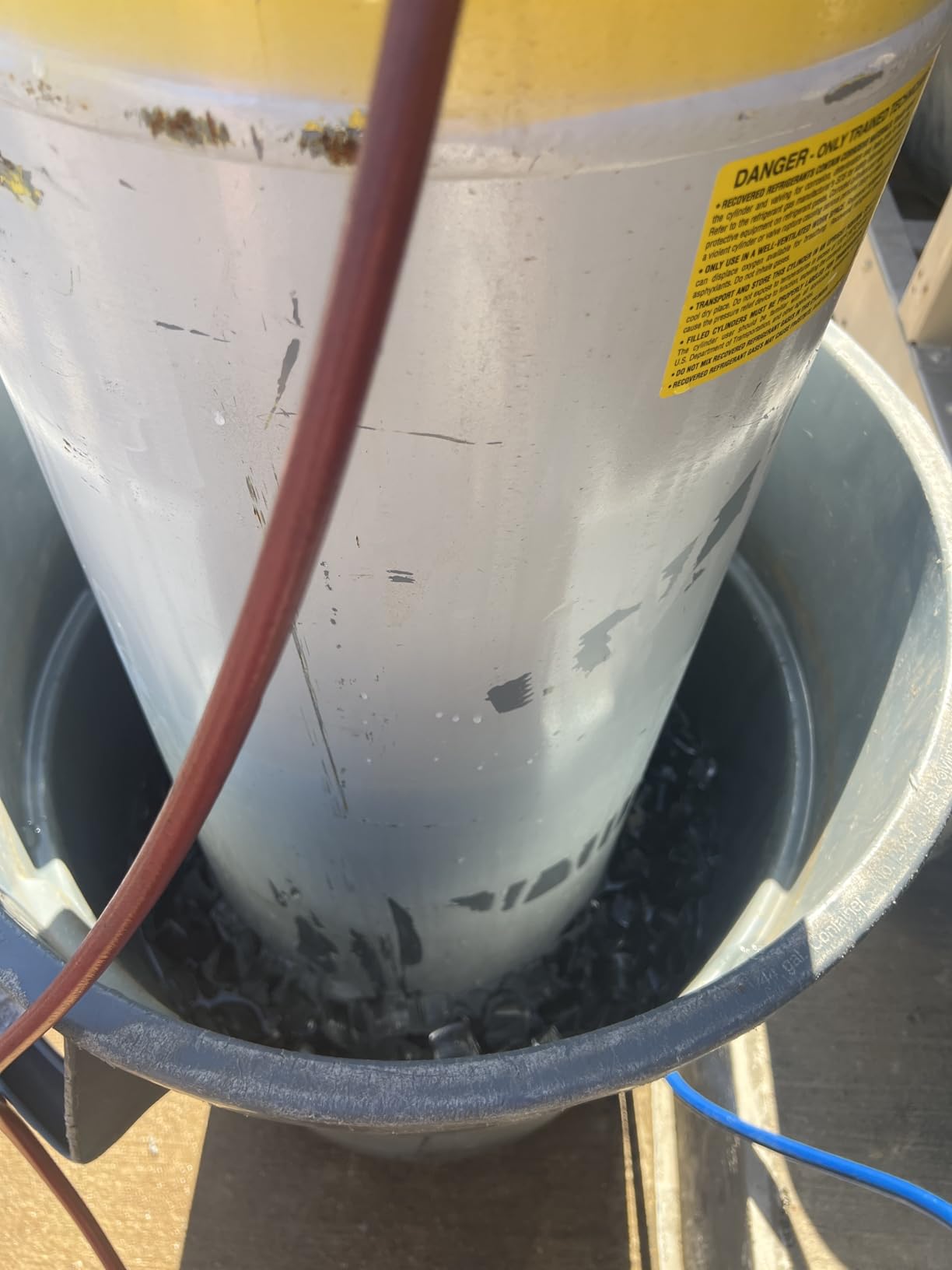 Fieldpiece MR45 Lightweight Digital Refrigerant Recovery Machine - Wide Operating Voltage with Easy Access Ports - A2L Compatible customer photo 4