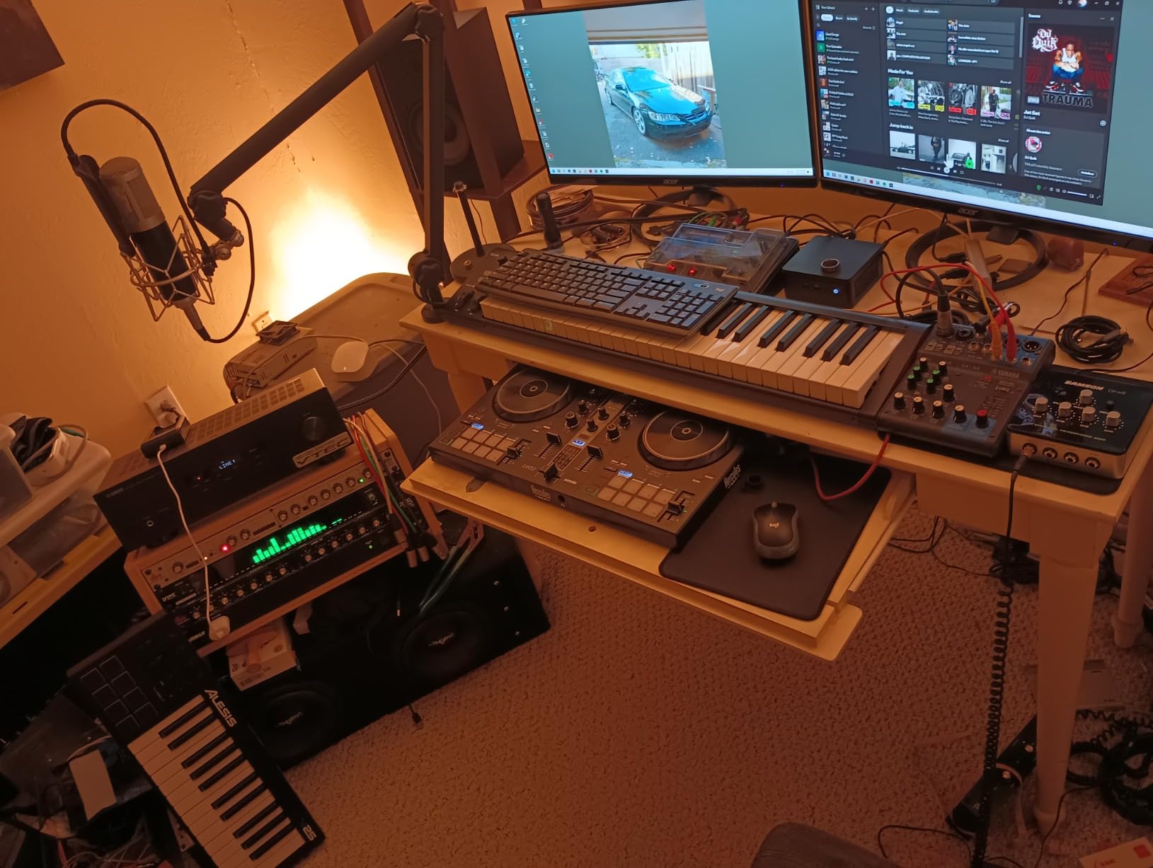 Samson QH4 4-Channel Headphone Amplifier customer photo 1