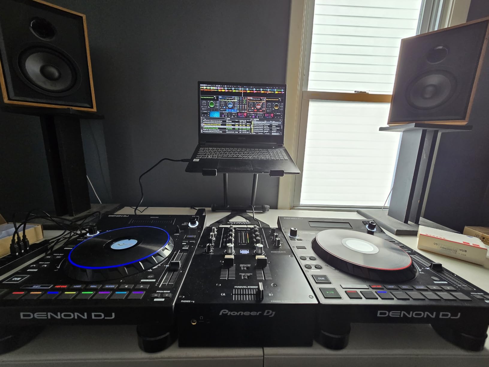 Pioneer DJ DJM-250MK2 2-Channel DJ Mixer customer photo 2