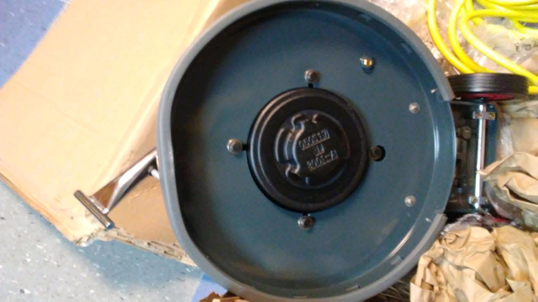 VN1715 Venom Series Low Speed Buffer, 17