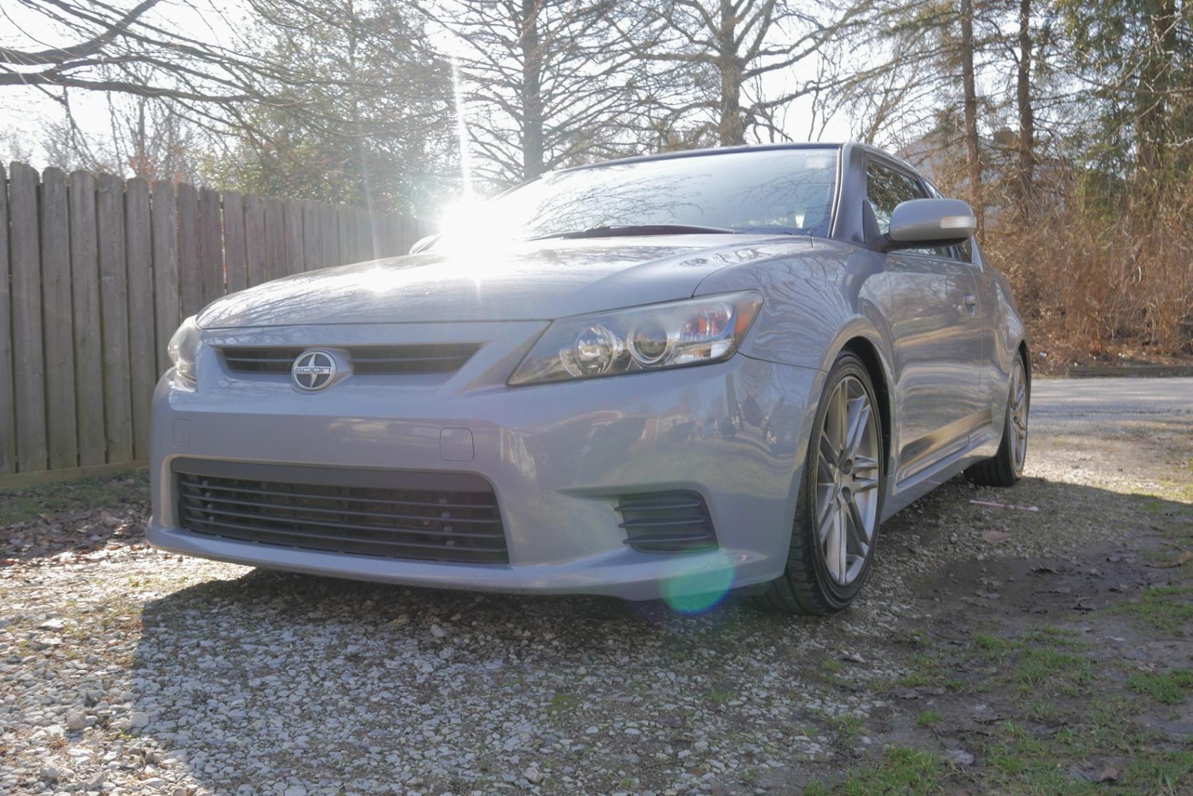 Chemical Guys 10-Piece Arsenal Builder Car Wash Kit with Foam Gun, Bucket, and 3 - 16 fl oz Car Care Products & Chemicals - Works with Garden Hose for Trucks, SUVs, Motorcycles, and More customer photo 2