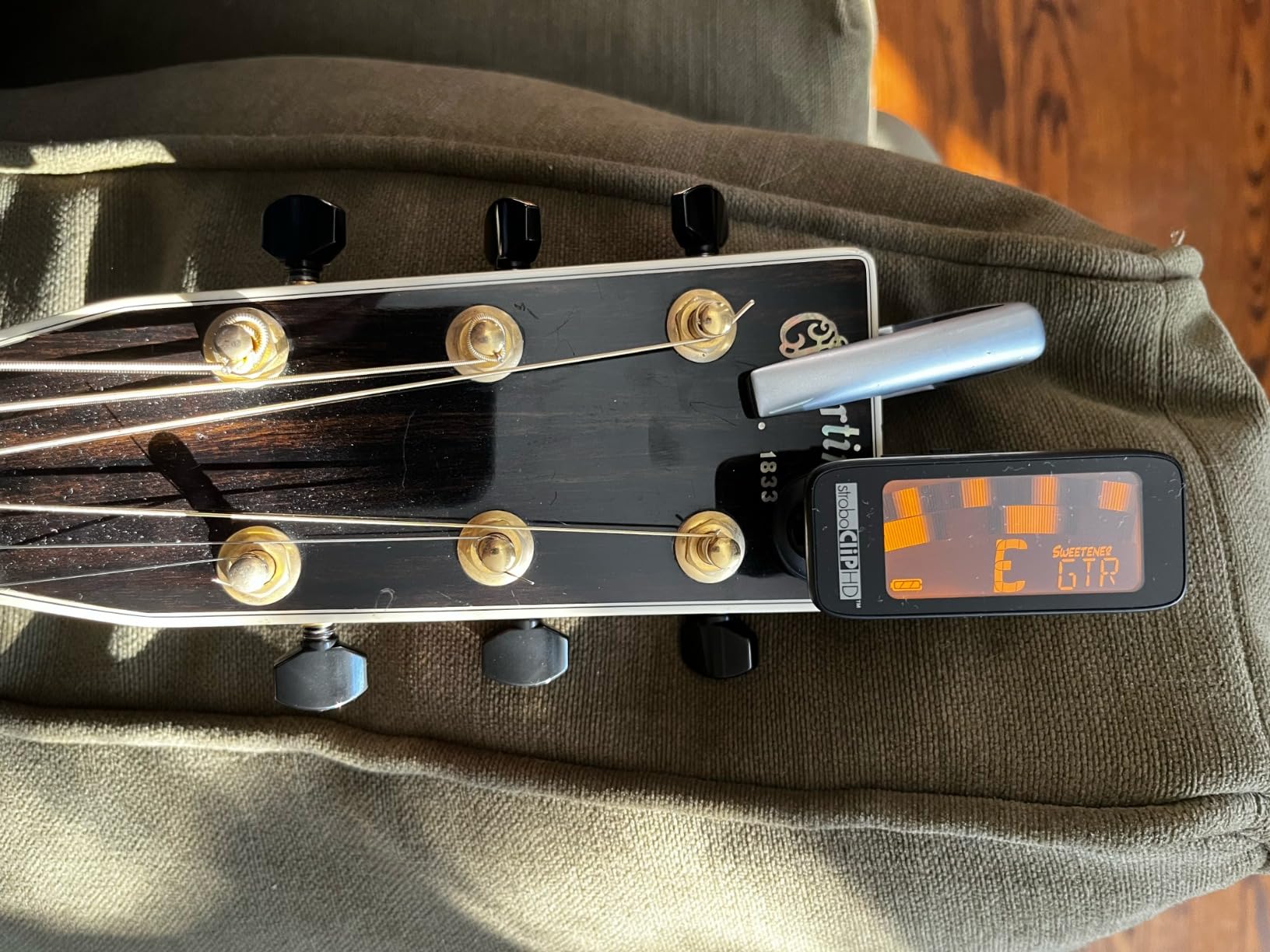 Peterson StroboClip HD Clip-On StrobeTuner - High Definition customer photo 2