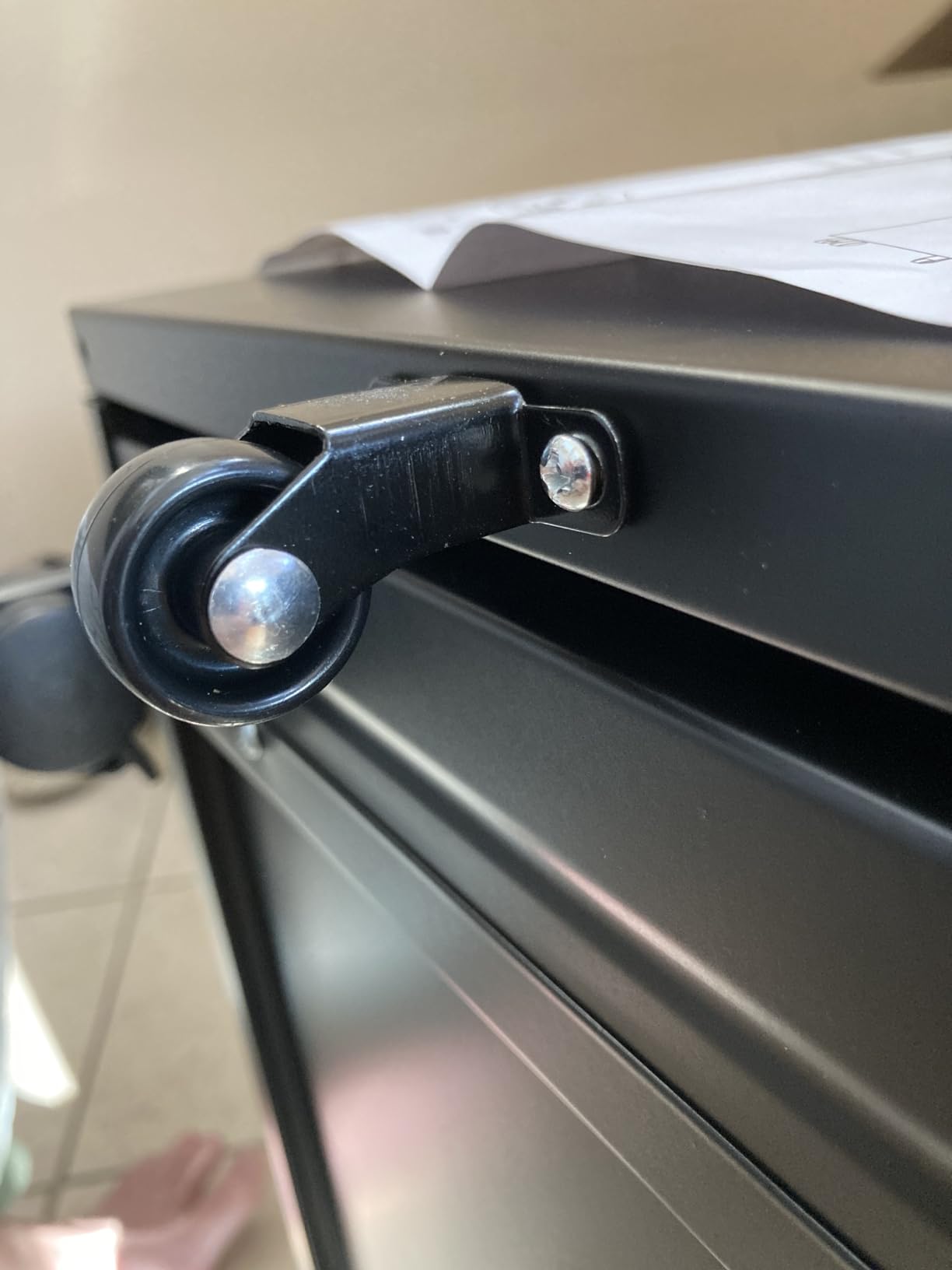 DEVAISE 3 Drawer Mobile File Cabinet with Lock, Under Desk Metal Filing Cabinet for Home Office/Legal/Letter/A4 File, Fully Assembled Except Wheels, White customer photo 2