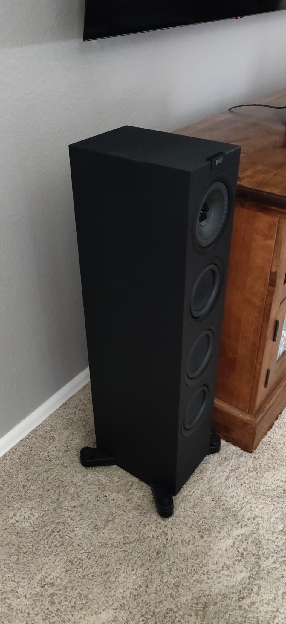 KEF Q550 Floorstanding Speaker (Each, Black) customer photo 1
