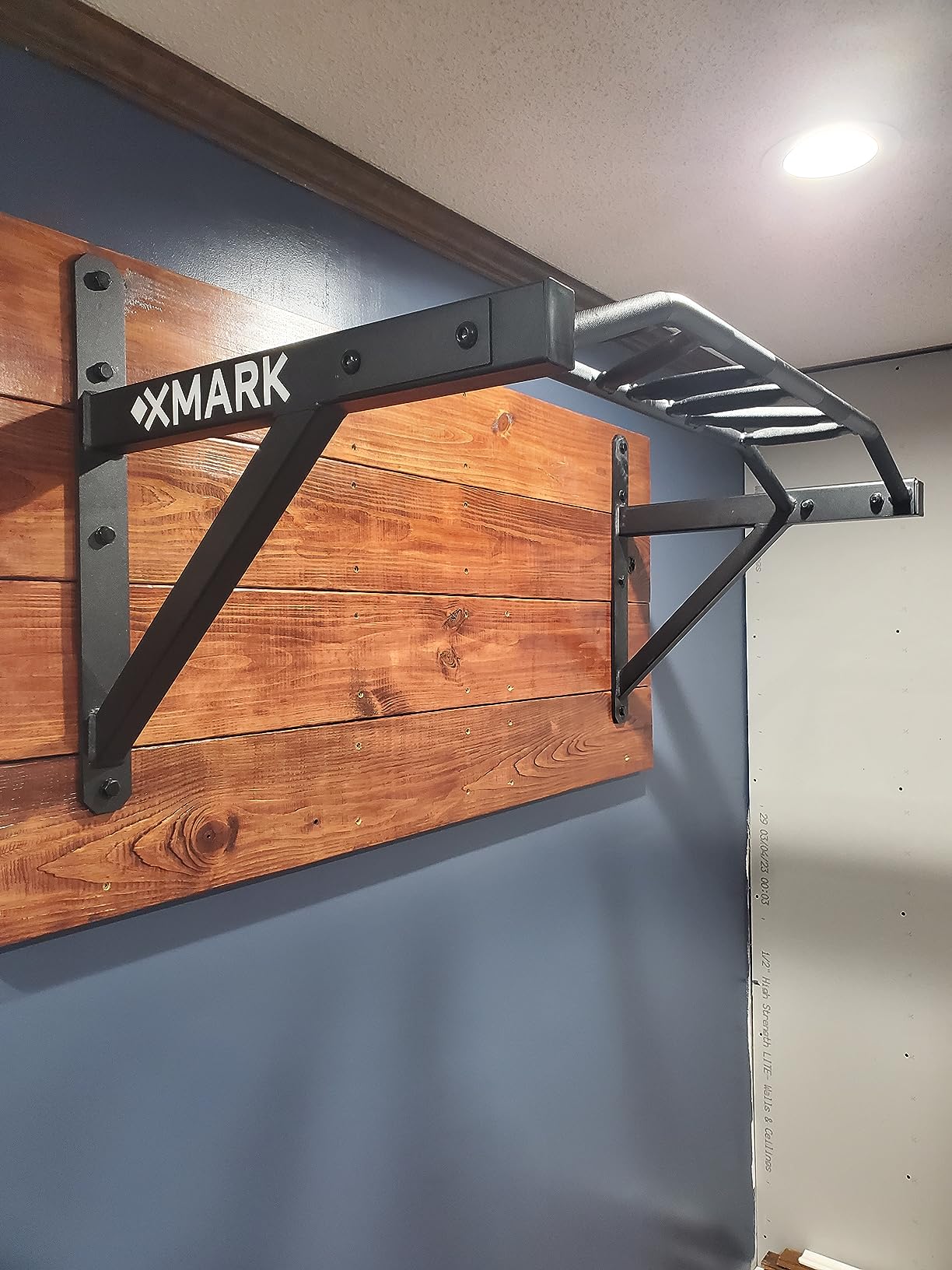 XMARK Commercial Wall Mounted Multi Grip Pull Up Bar Ranked Number 1 Men's Health customer photo 1