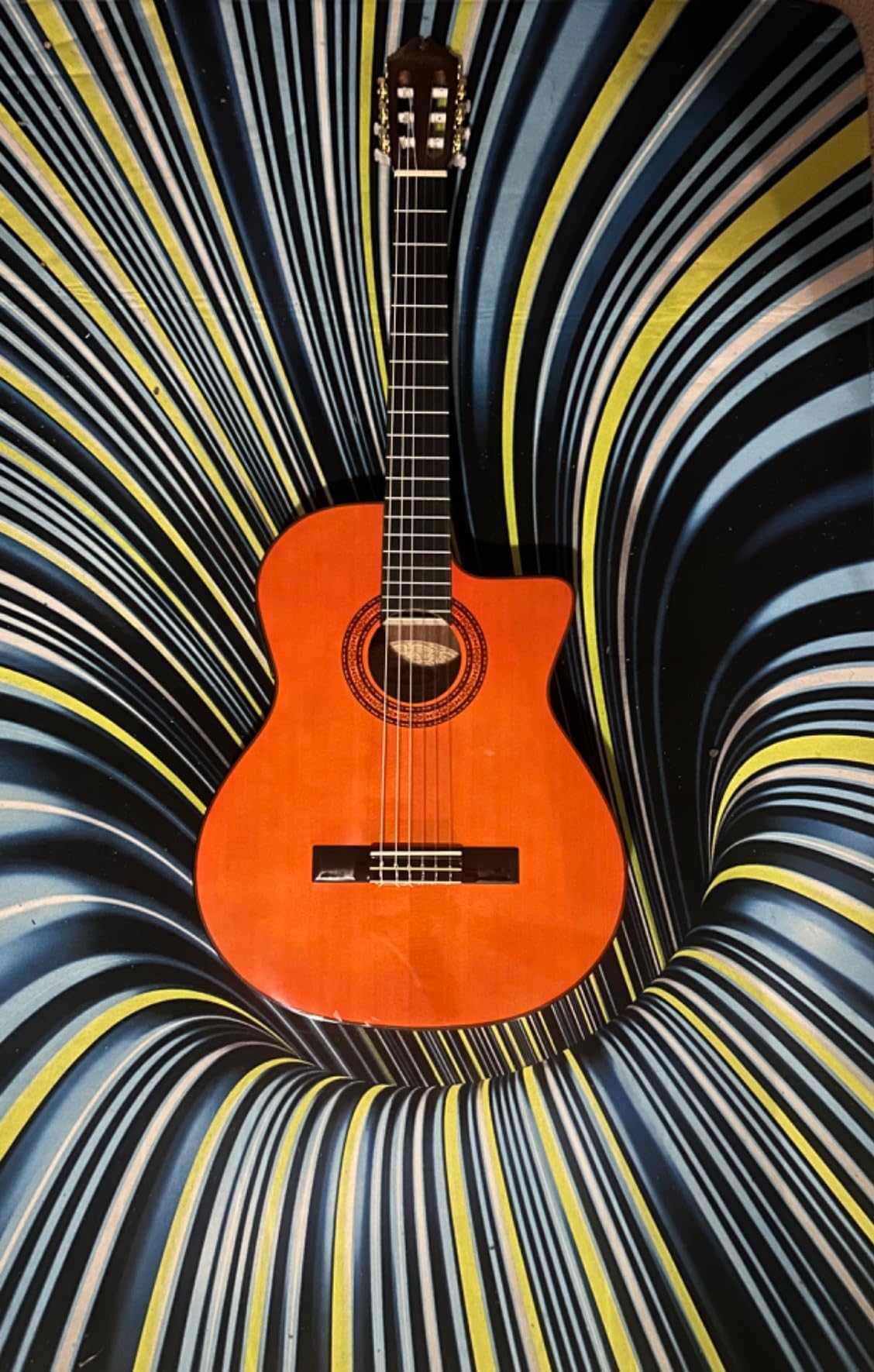 Washburn Classical C5CE Cutaway Acoustic Electric Guitar customer photo 2