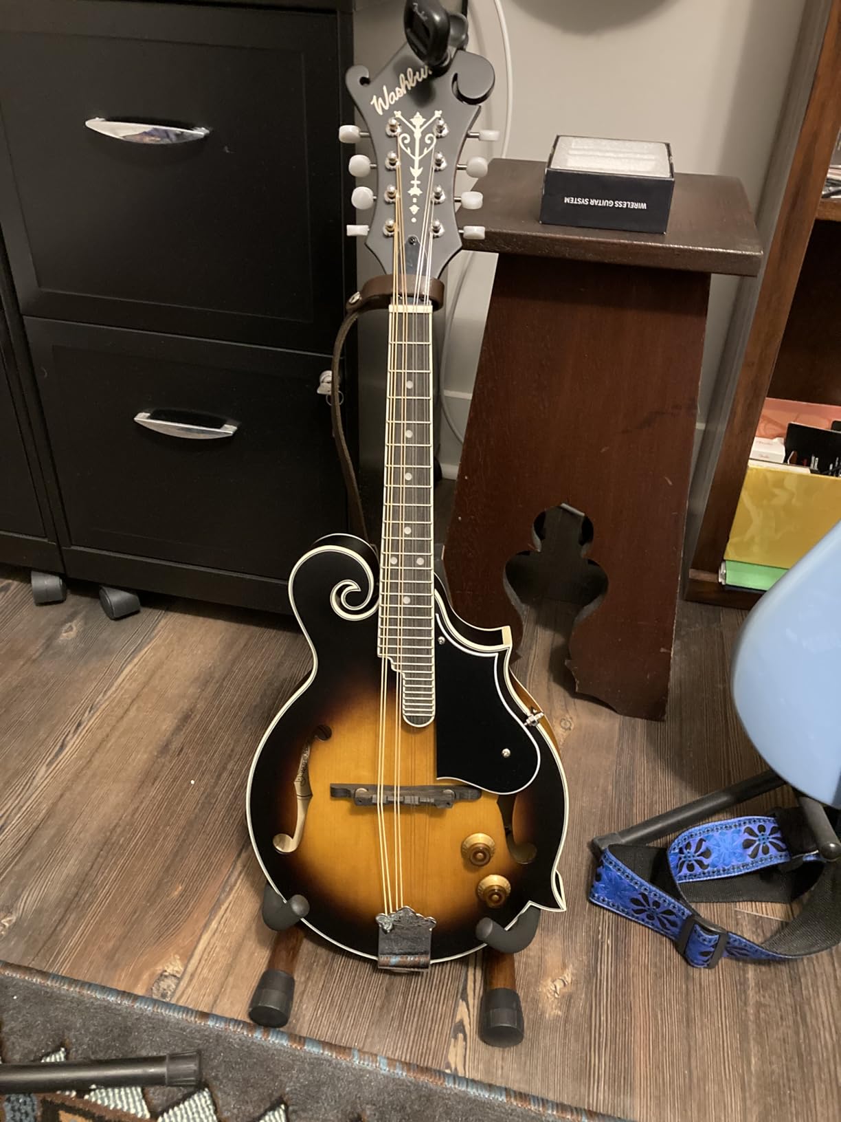 Washburn M3EK-A Pack American Series F-Style Mandolin Pack, Sunburst customer photo 1