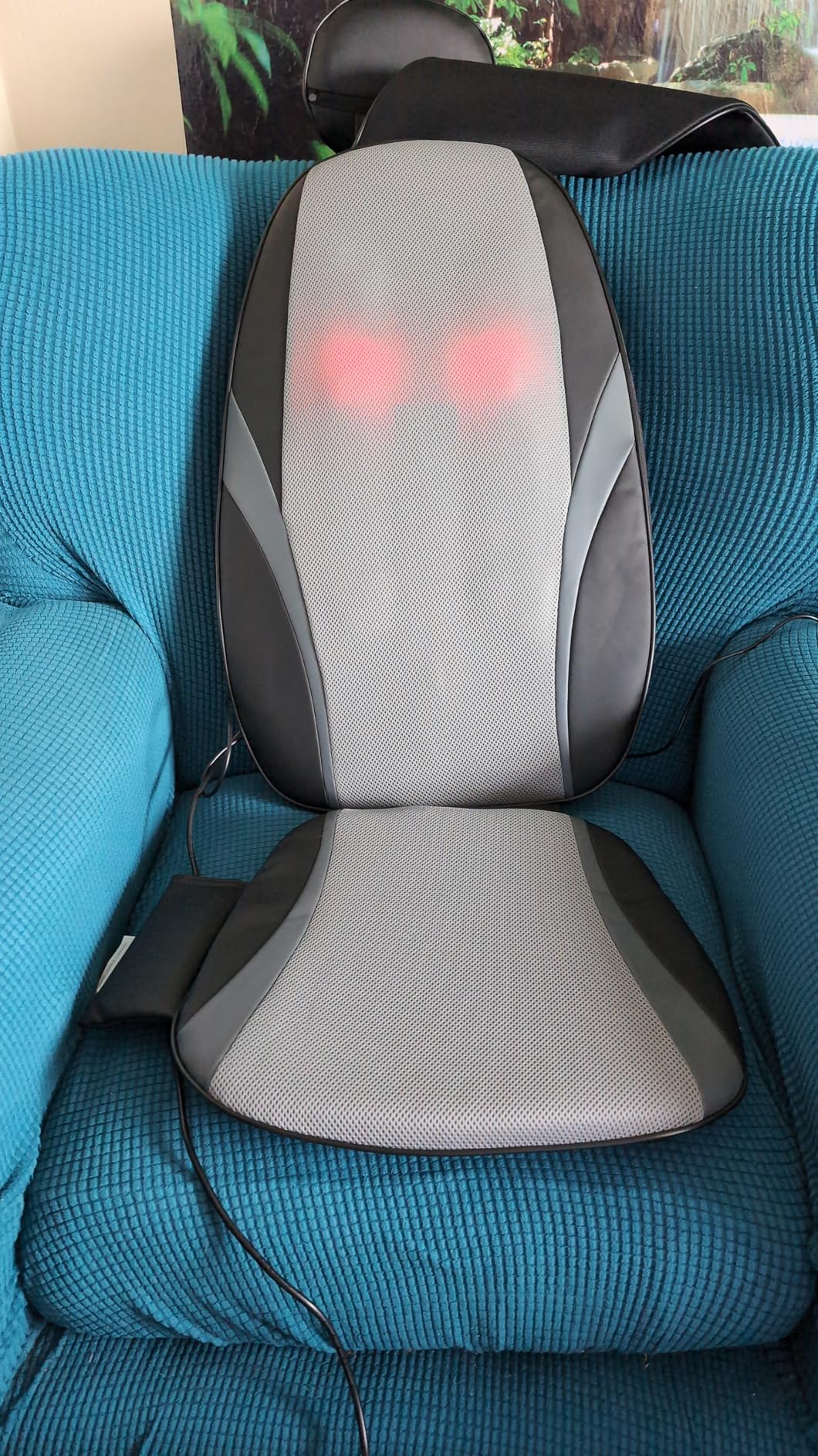 Snailax Shiatsu Back Massager with Heat Massage Chair Pad Kneading Back Massager for Pain Relief Deep Tissue Chair Massage Pad for Office Home customer photo 2