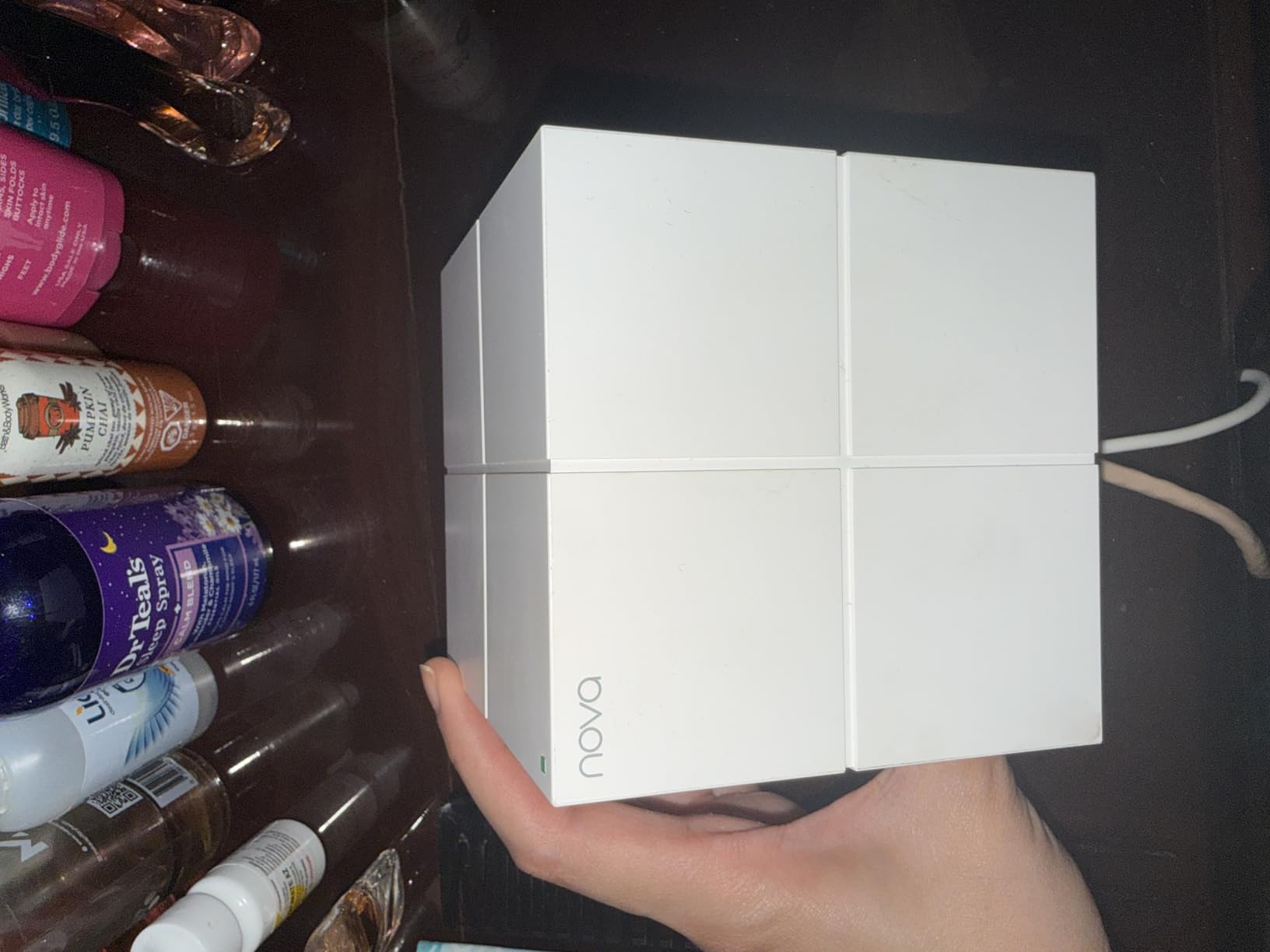 Tenda Nova Mesh WiFi System MW6 - Covers up to 4-6 Bedroom Houses- AC1200 Whole Home WiFi Mesh System - Gigabit Dual-Band Mesh Network - 3-Pack customer photo 2