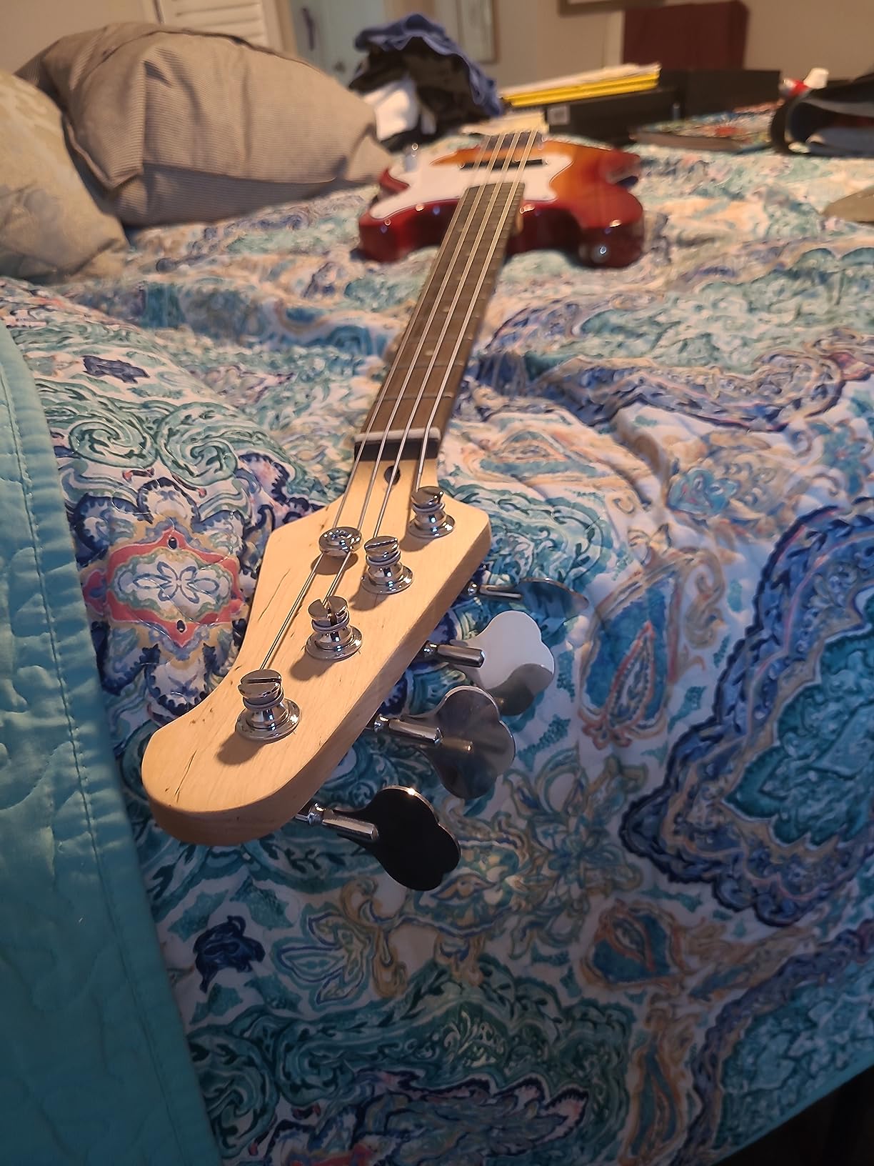 Costzon Full Size Electric 4 String Bass Guitar for Beginner Starter Complete Kit, Rose Fingerboard and Bridge customer photo 2