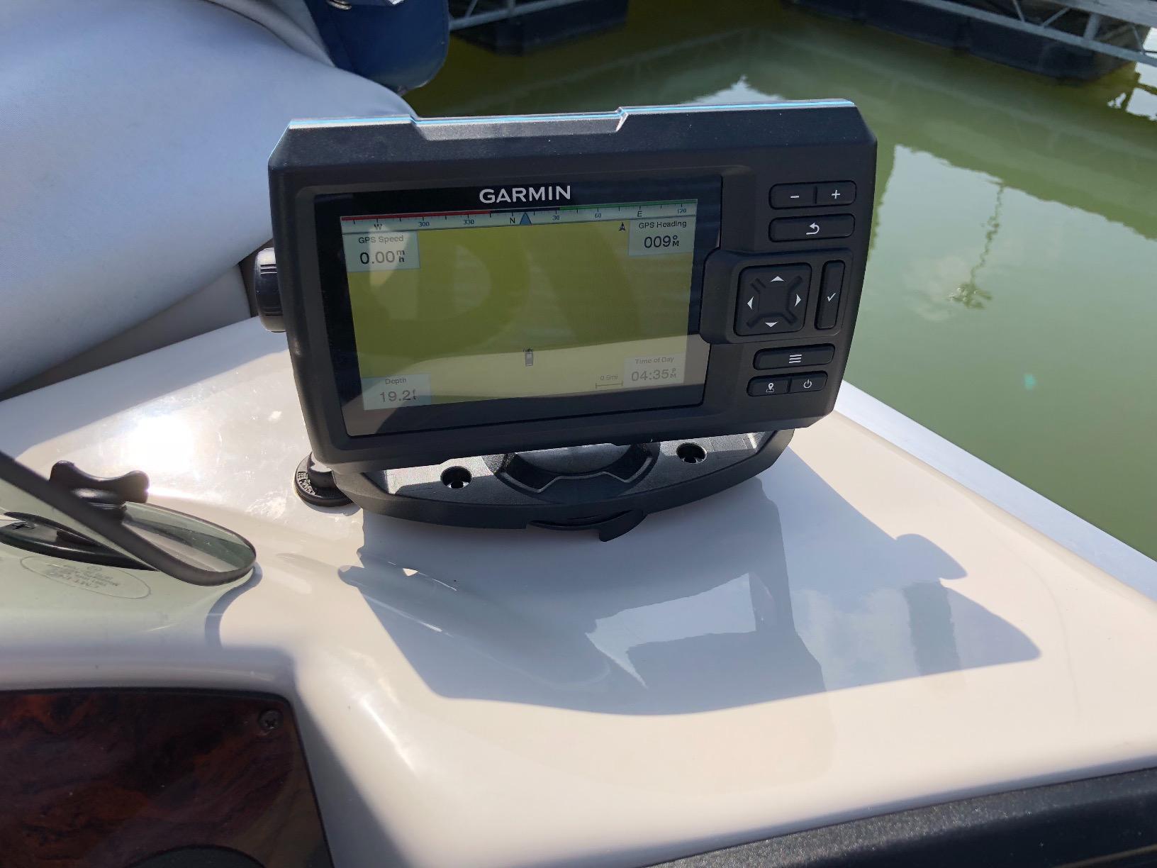 Garmin STRIKER 5CV with Transducer, 5