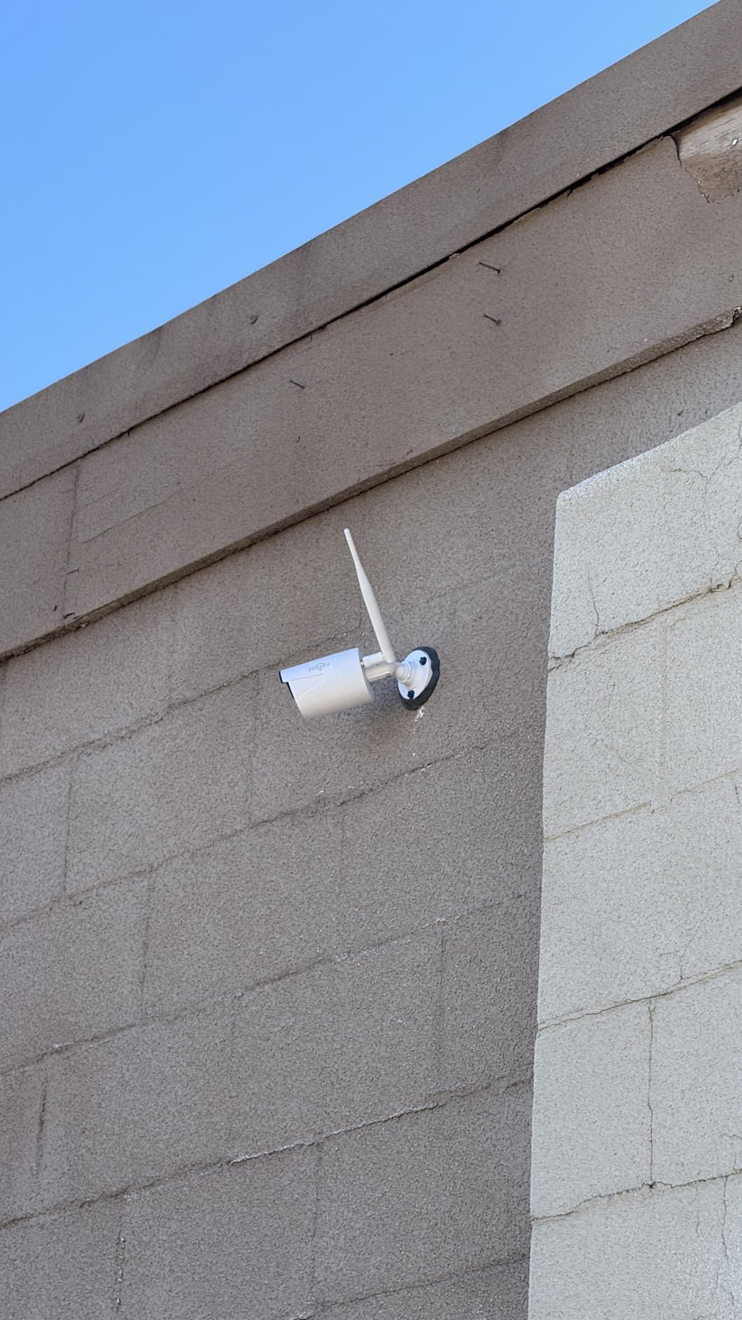 [100ft] Hiseeu Wireless WiFi Security Camera System, Wired Plug-in Powered, Expandable 16CH 4K NVR, 4Pcs 3MP Night Vision Cameras Home Surveillance Outdoor, Motion Detection, 1TB HDD, One-Way Audio customer photo 2