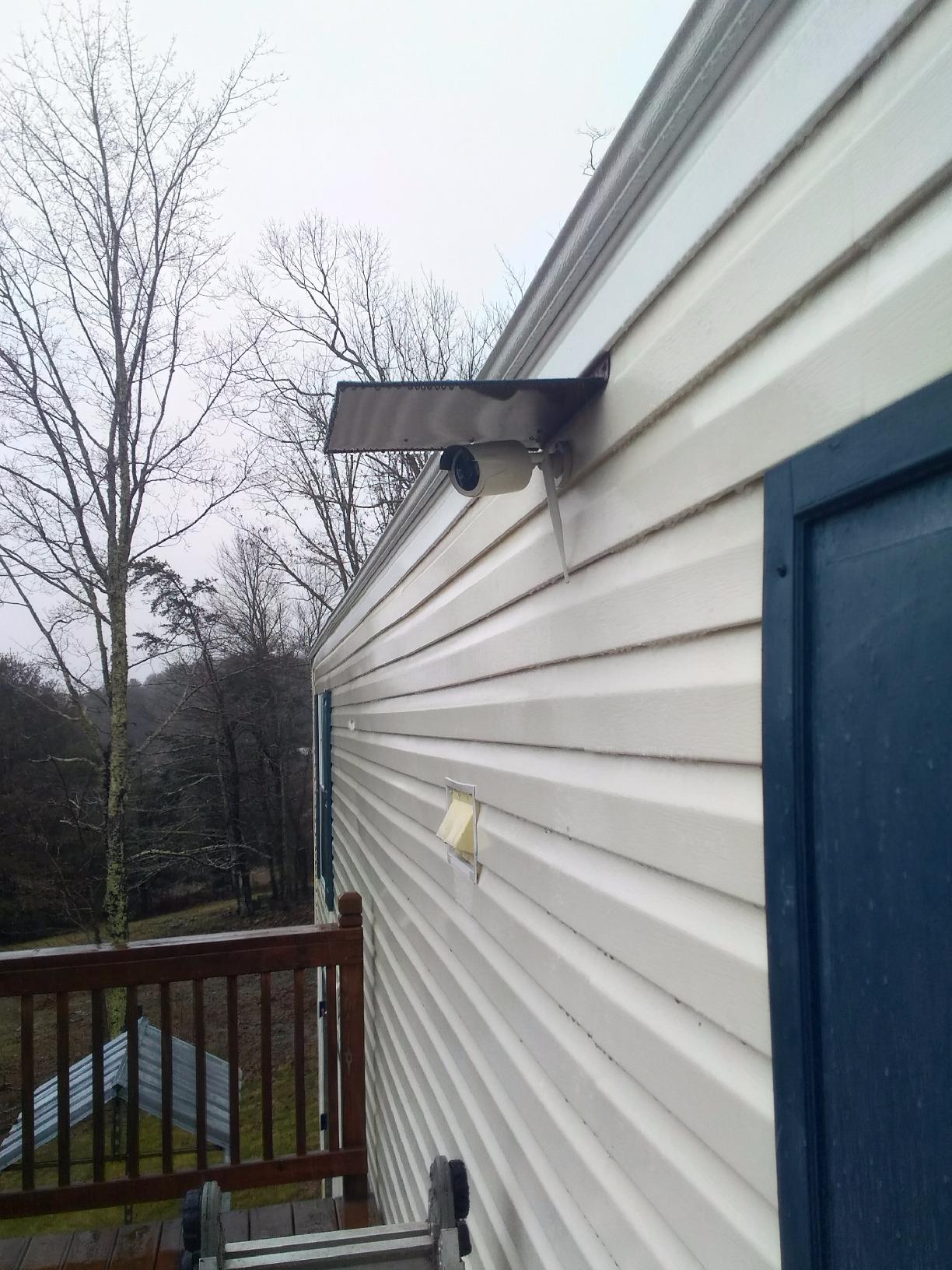 10CH Expandable Wireless Security Camera System with 10.1