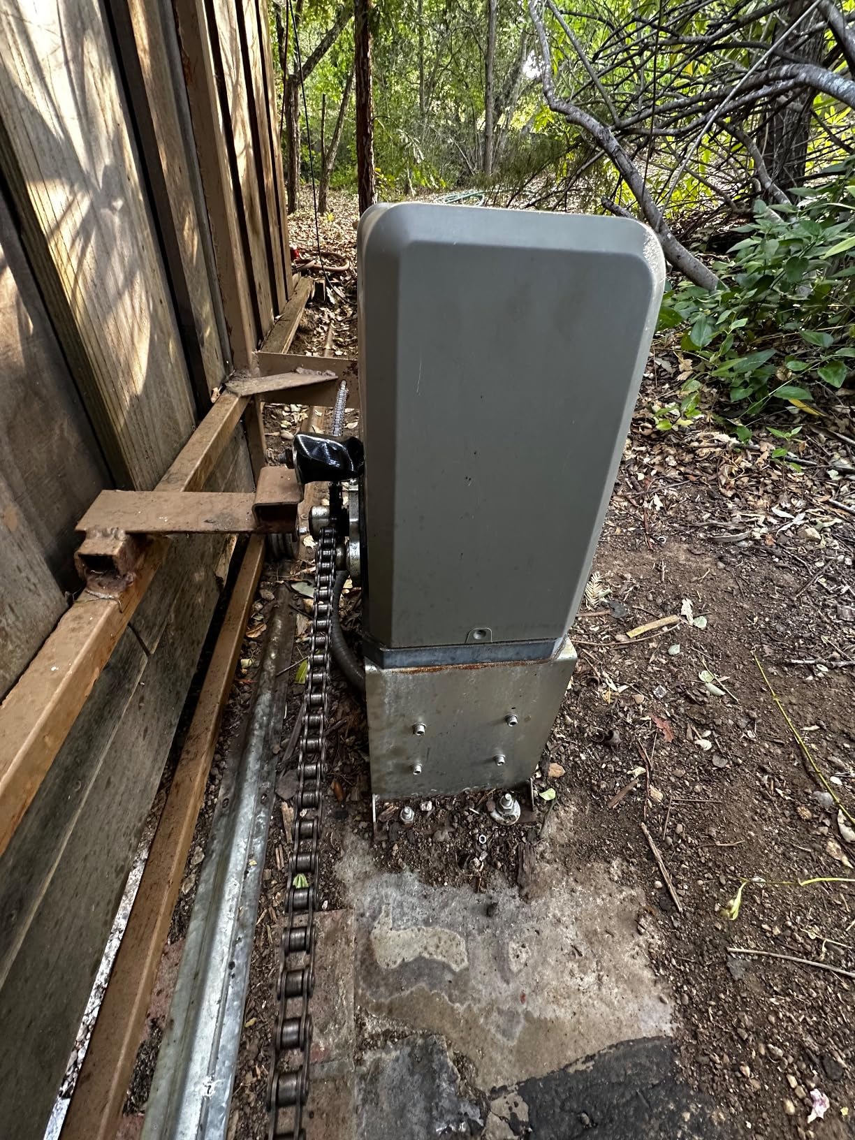 CO-Z 3300 lb Automatic Sliding Gate Opener with 2 Remote Controls, Electric Rolling Driveway Fence Slide Gate Motor, Complete Gate Operator Hardware Security System Kit for Sliding Gate Up to 40 Feet customer photo 1