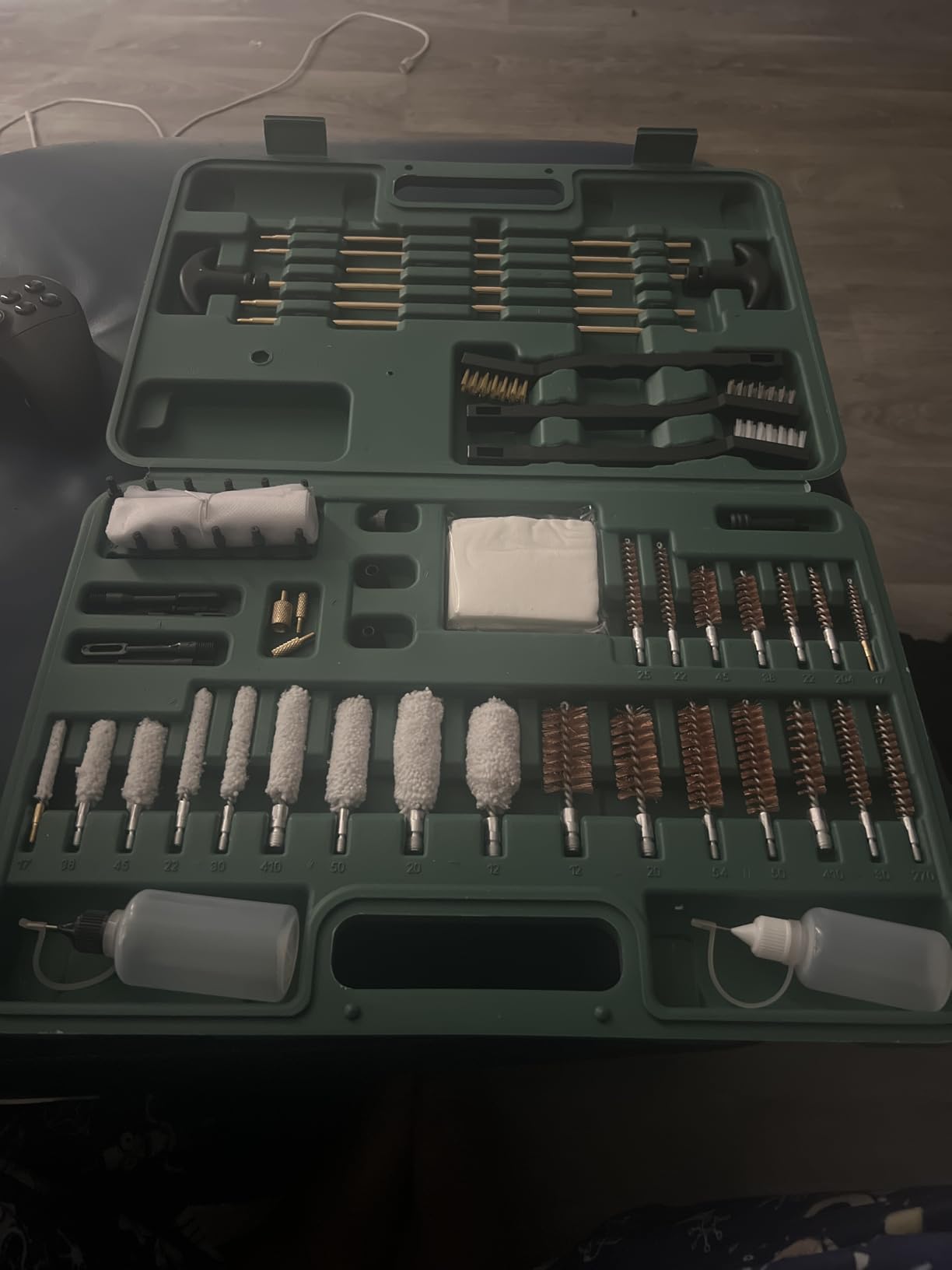 iunio Gun Cleaning Kit, Universal Gun Cleaning Kit for All Caliber Shotgun Pistol Rifle Cleaning Kit with Mat Portable Case customer photo 2