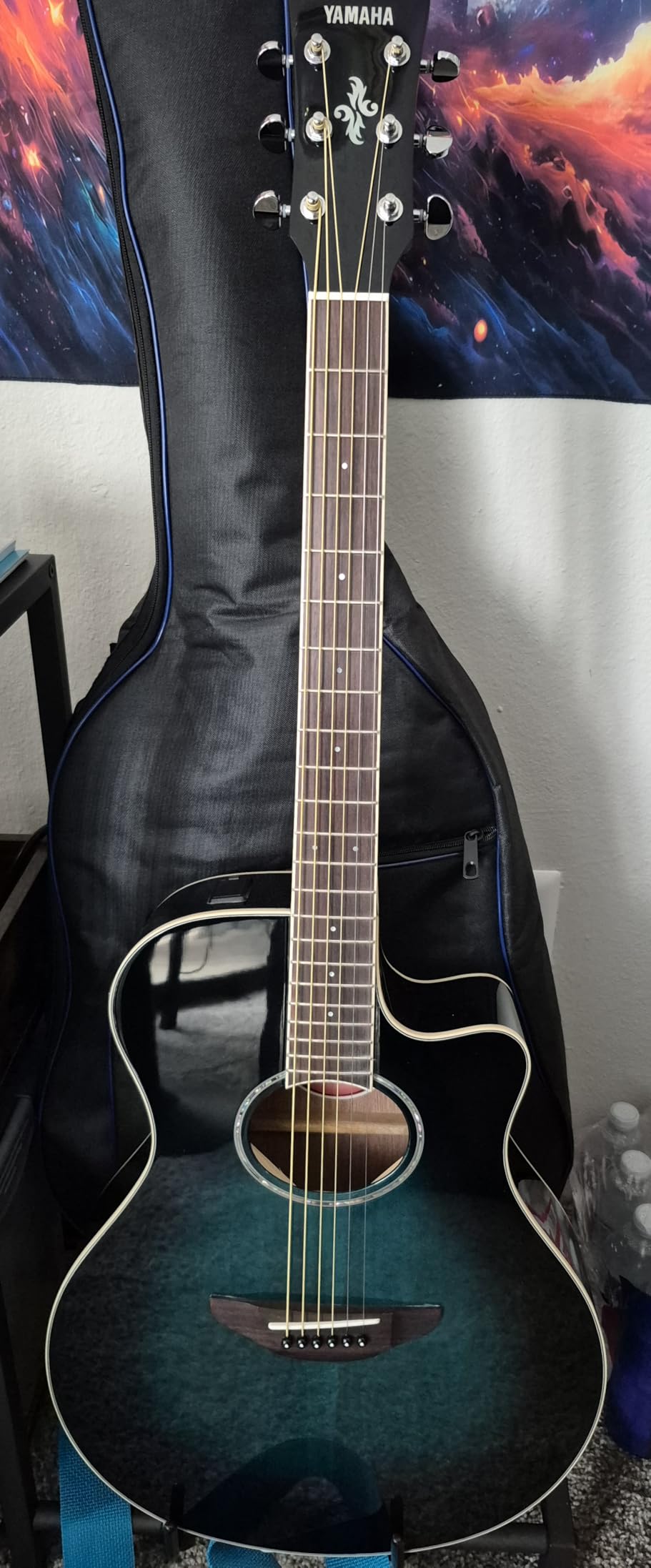 Yamaha APX600 Thin Body Acoustic-Electric Guitar, Oriental Blue Burst customer photo 2