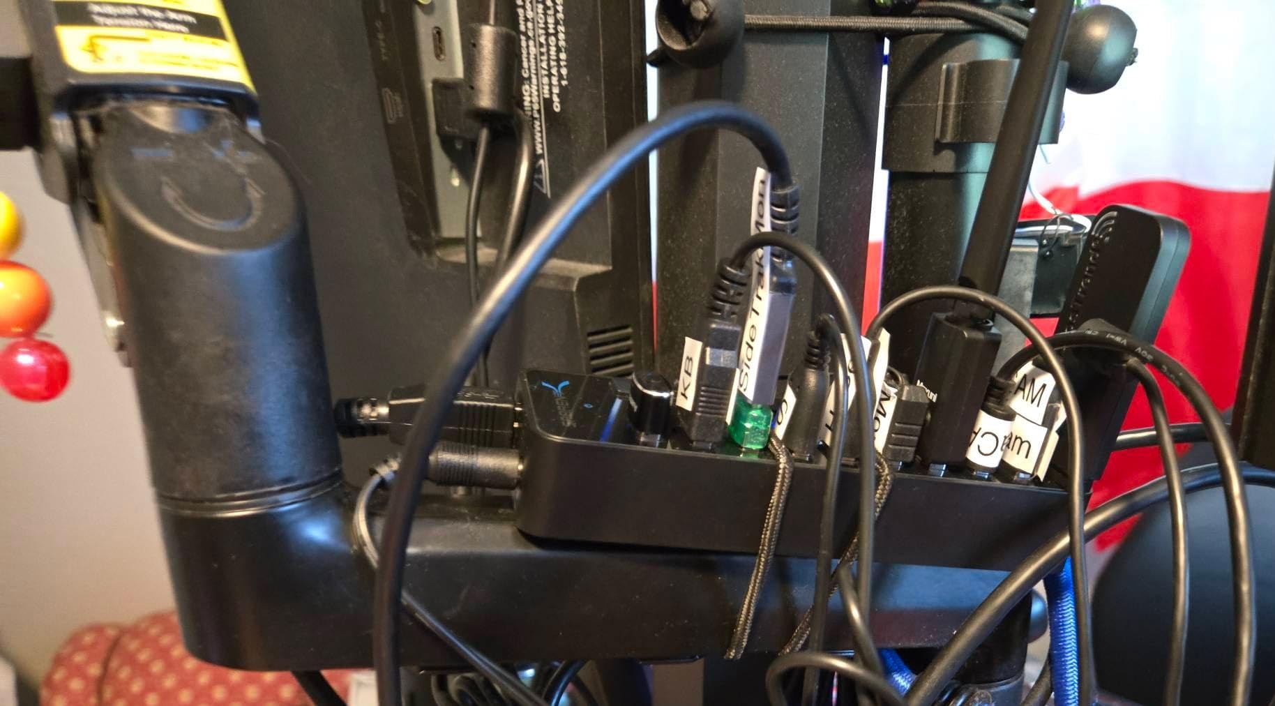 SABRENT 10-Port 60W USB 3.0 Hub with Individual Power Switches and LEDs, Includes 60W 12V/5A Power Adapter (HB-BU10) customer photo 1