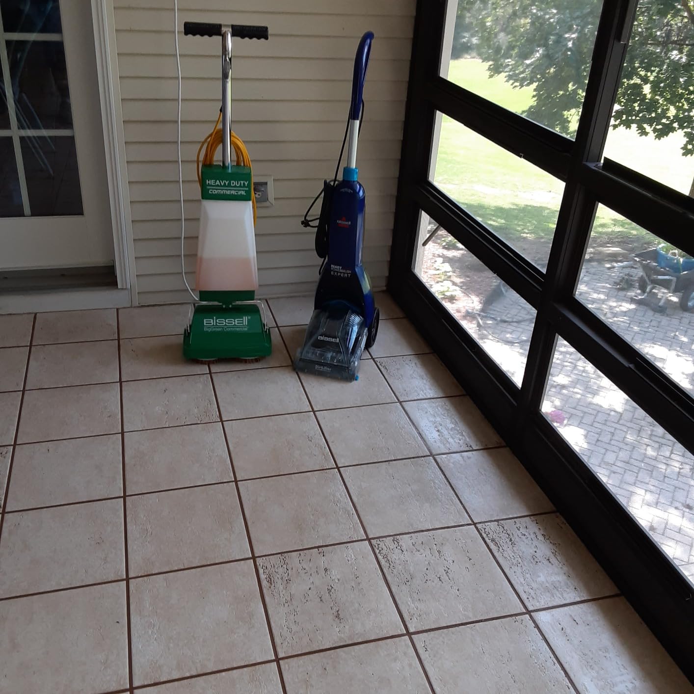 Bissell BigGreen BGFS5000 Portable Two Brush Floor Scrubber & Polisher, Polypropylene, 13