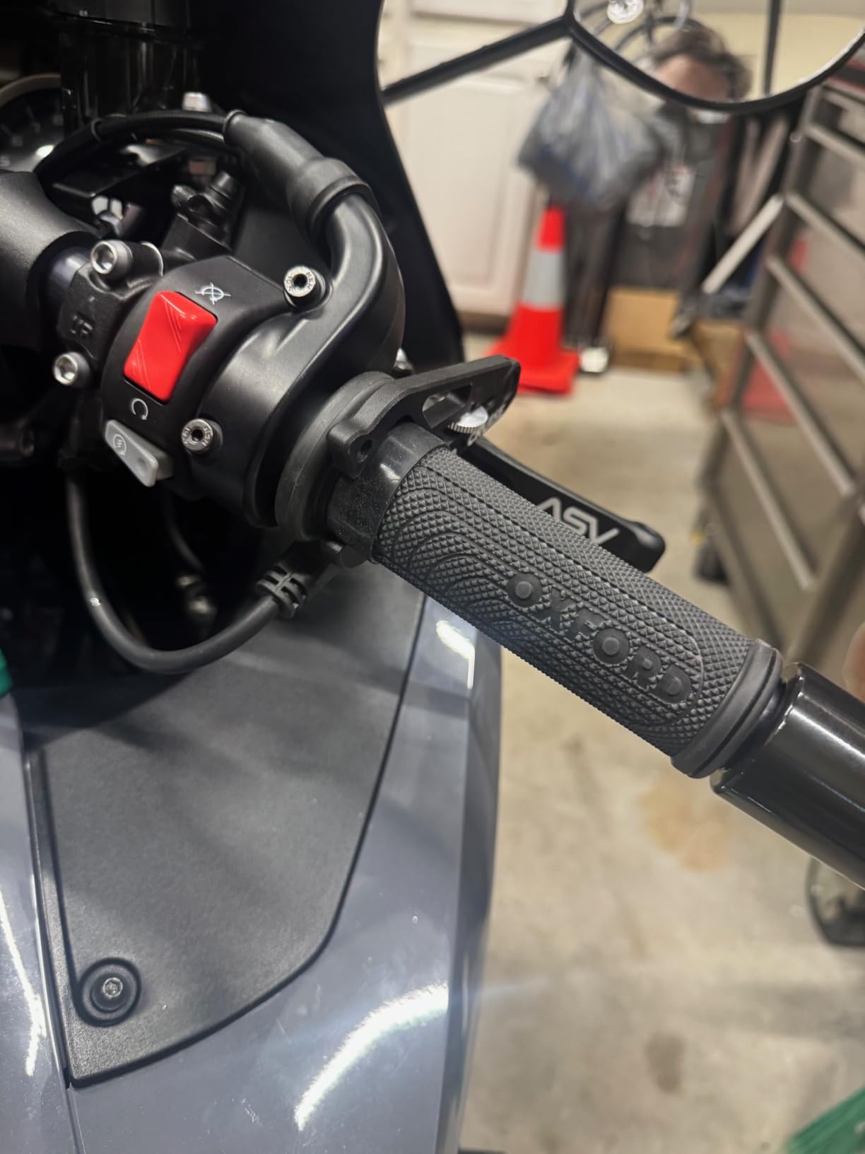 Oxford - Heaterz Premium - Cruiser Heated Grips (Temperature controlled Motorcycle Grips) customer photo 2