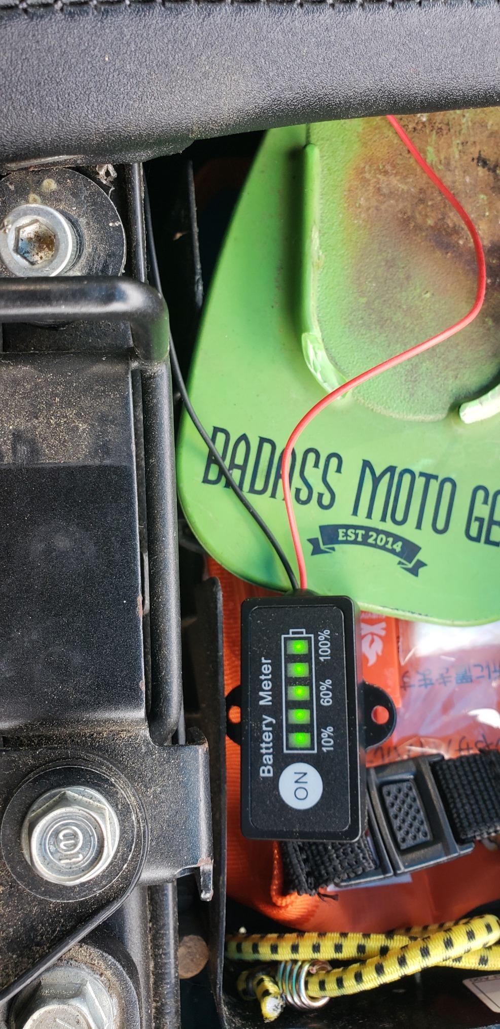 12V Battery Meter Lead-Acid Battery Indicator Fuel Gauge Battery Monitor and Tester for Motorcycle Golf Carts Car Marine ATV with 5 Segments LED Indicator customer photo 2