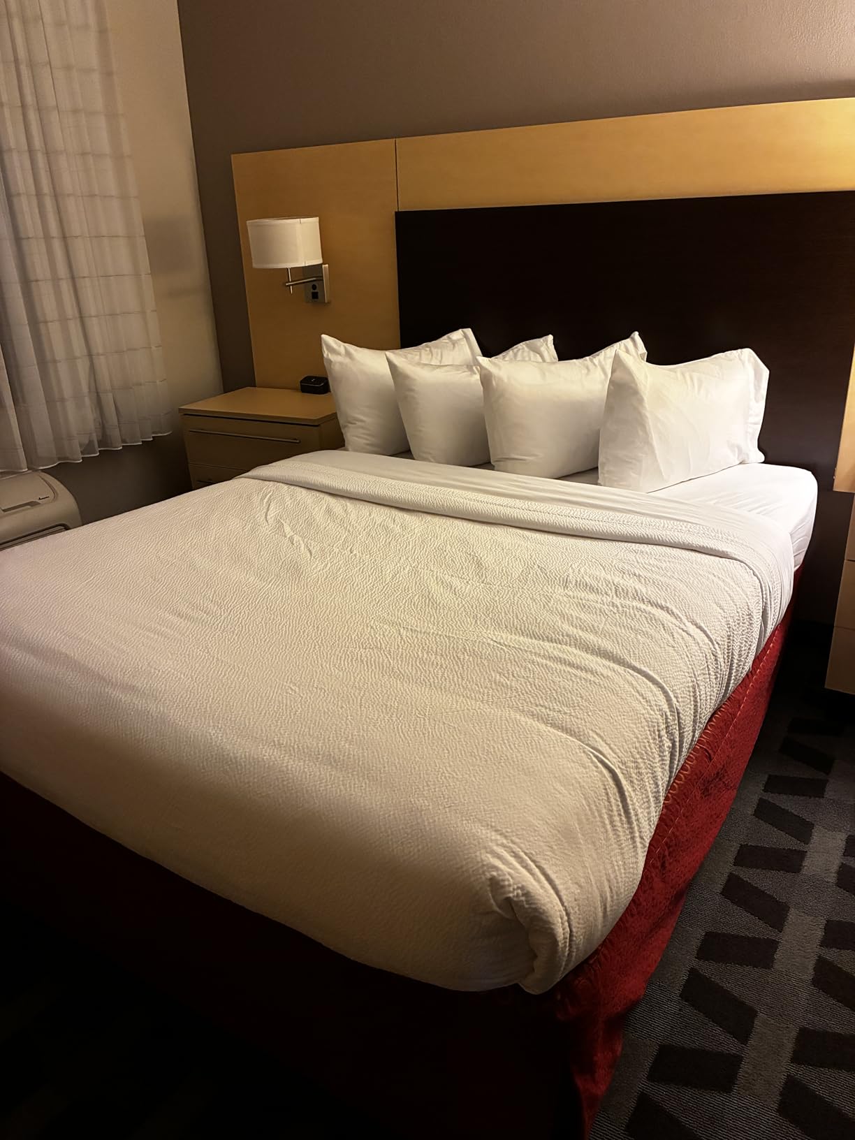 COHOME King Size Cooling Comforter, All-Season Quilted Down Alternative Duvet Insert, Luxury Hotel Breathable GentleSoft Comforter with Anti-Clump Tech & 8 Tab - Reversible - White 92 x 102 inches customer photo 2