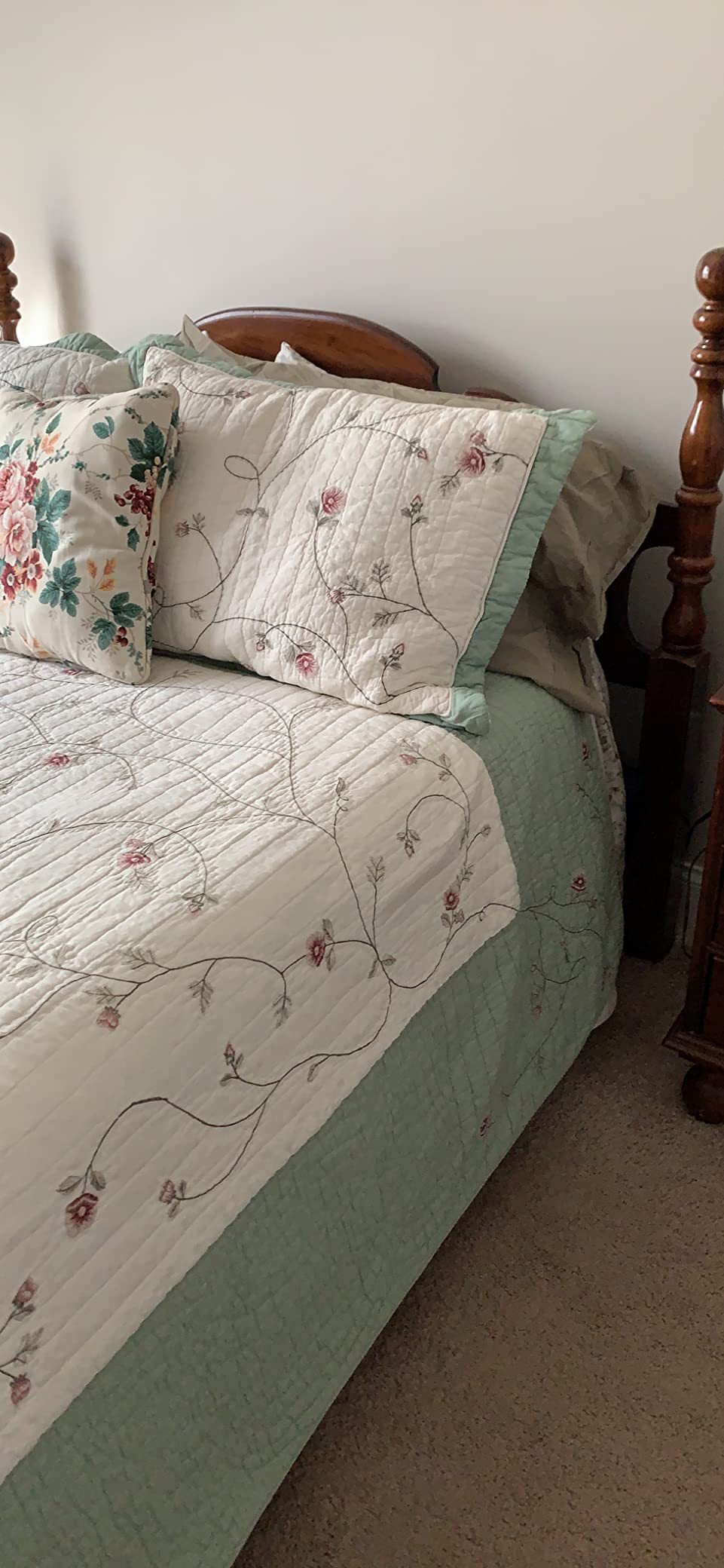 Blissful Nights e3 Split King Adjustable Bed Base Frame with Wireless Remote, Head and Foot Incline with Both Left and Right Sides, Easy Assembly, and 10 Year Warranty customer photo 1