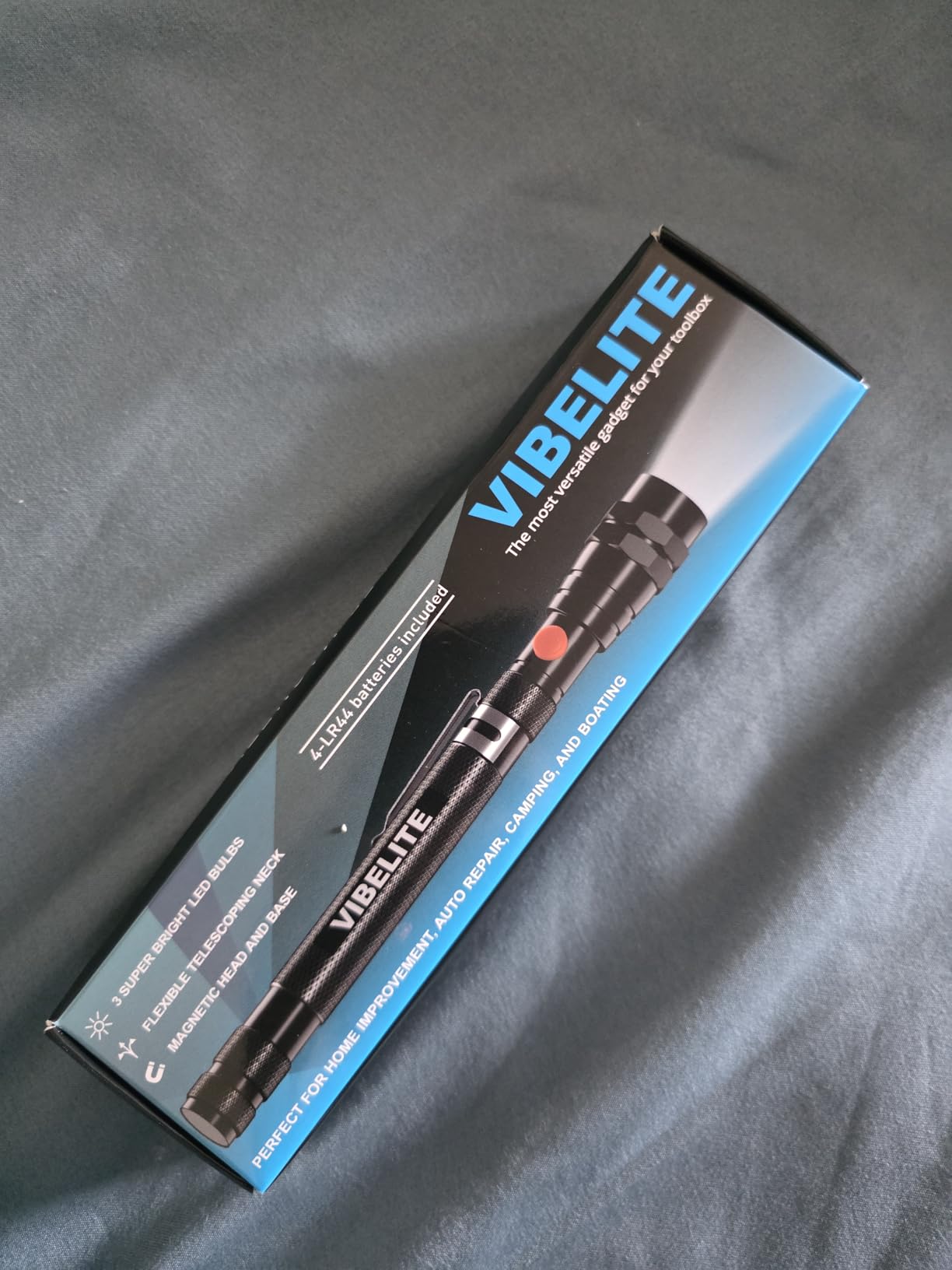 VIBELITE Extendable Magnetic Flashlight with Telescoping Magnet Pickup Tool-Cool Gadget Gifts for Men, Women, Him, Teen Boys, Husband, Dad, Father, Mechanic, Birthday Gifts for Men, Silver customer photo 1
