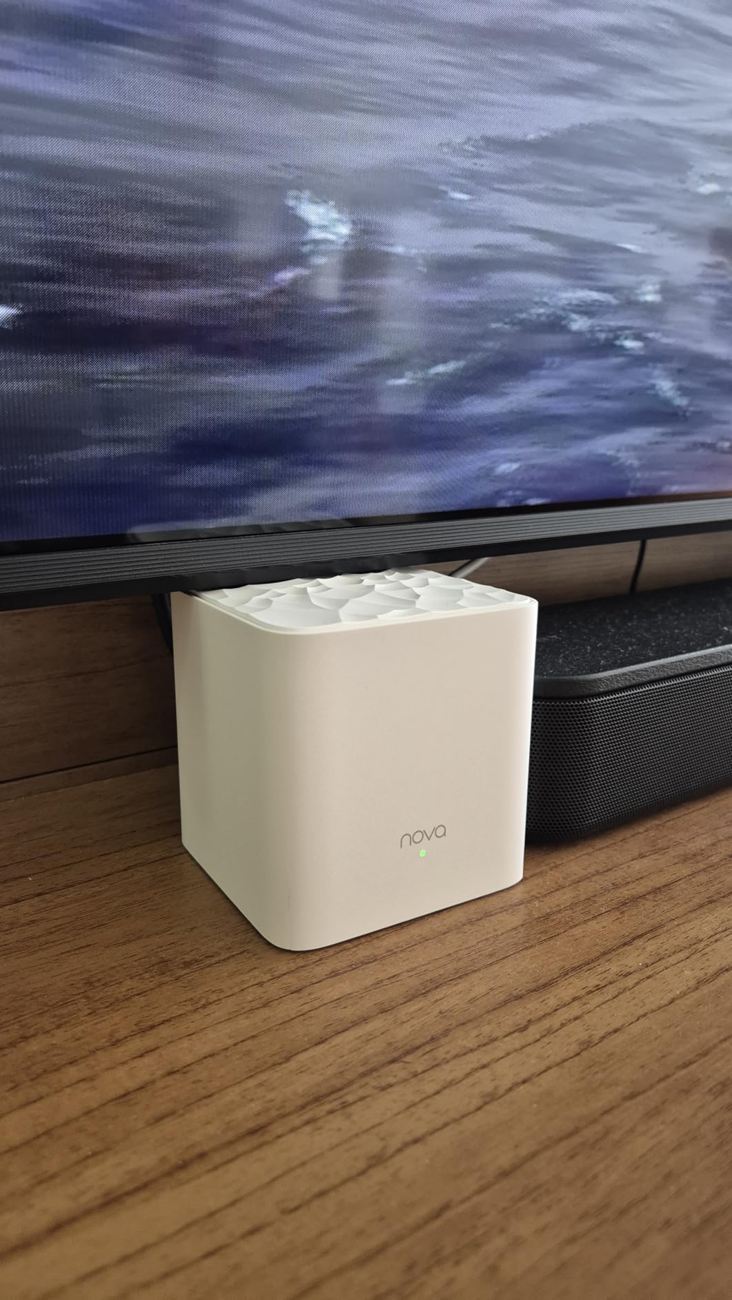 Tenda Nova Mesh WiFi System - Covers 3000 sq.ft - AC1200 Dual-Band Mesh Network for Home Internet - Parental Control - 3-Pack customer photo 1