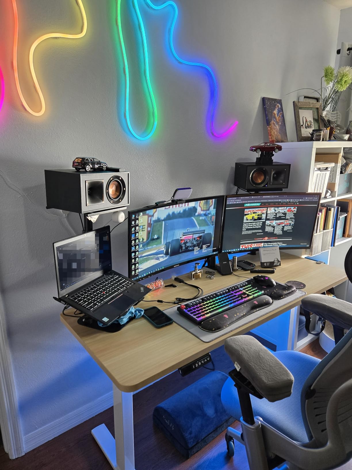 Klipsch R-41PM Powered Bookshelf Speaker, Black customer photo 2