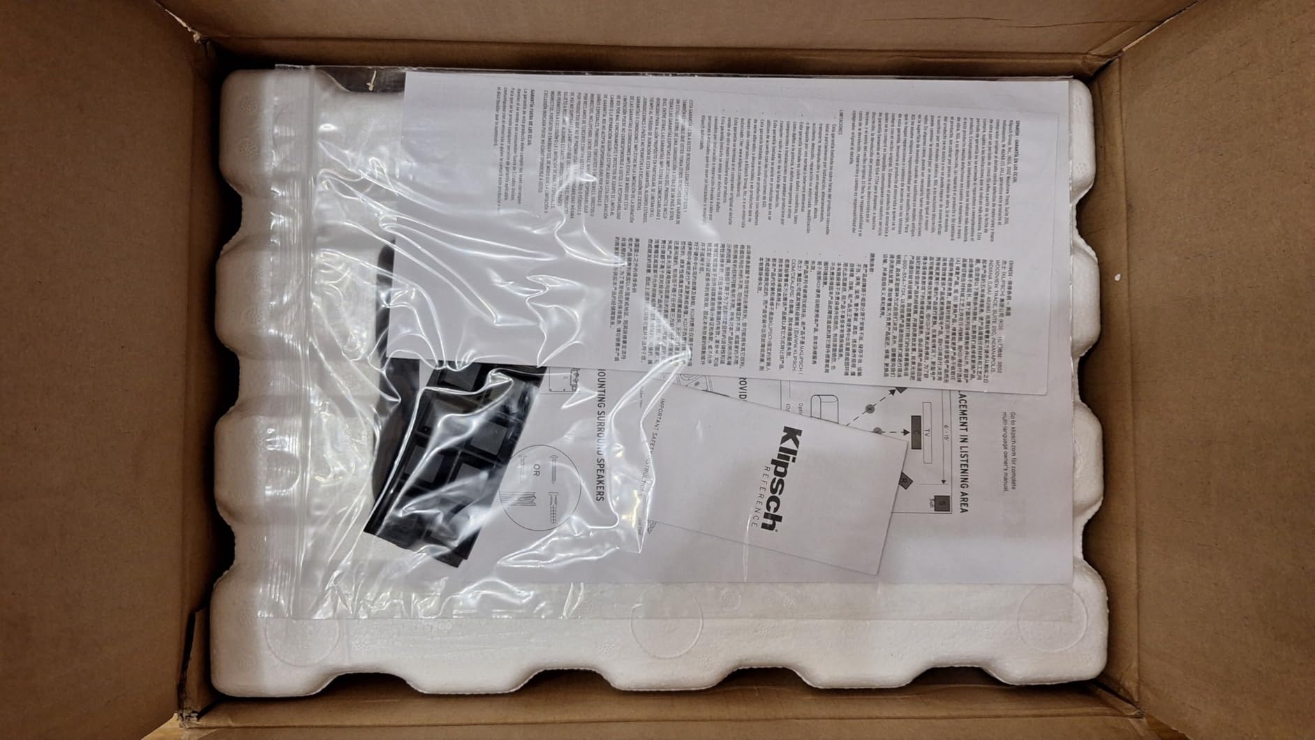 Klipsch R-41M Reference Bookshelf Speakers (Pair), Black customer photo 1